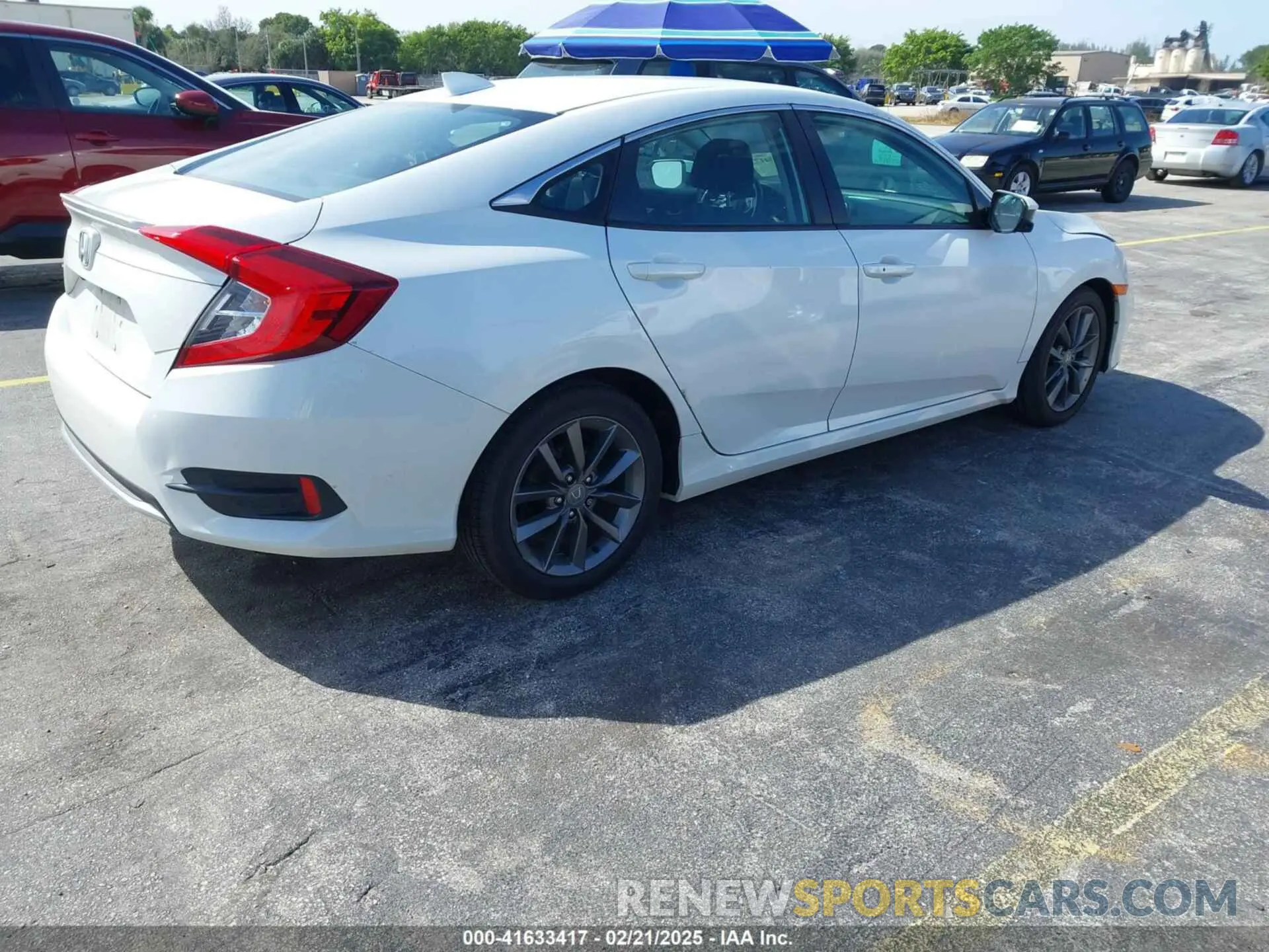 4 fotografías del automóvil dañado 2HGFC1F37MH700657 HONDA CIVIC 2021