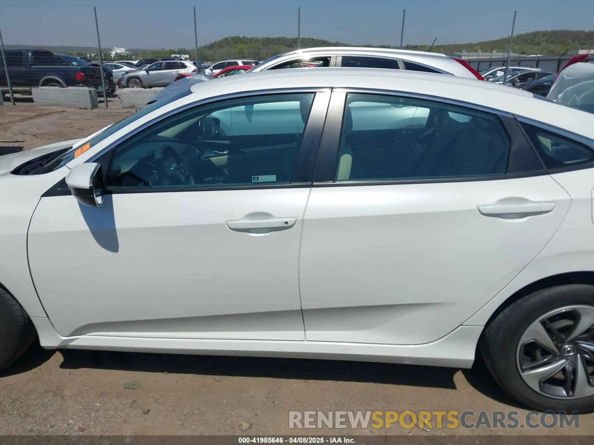14 fotografías del automóvil dañado 2HGFC2F61MH556913 HONDA CIVIC 2021