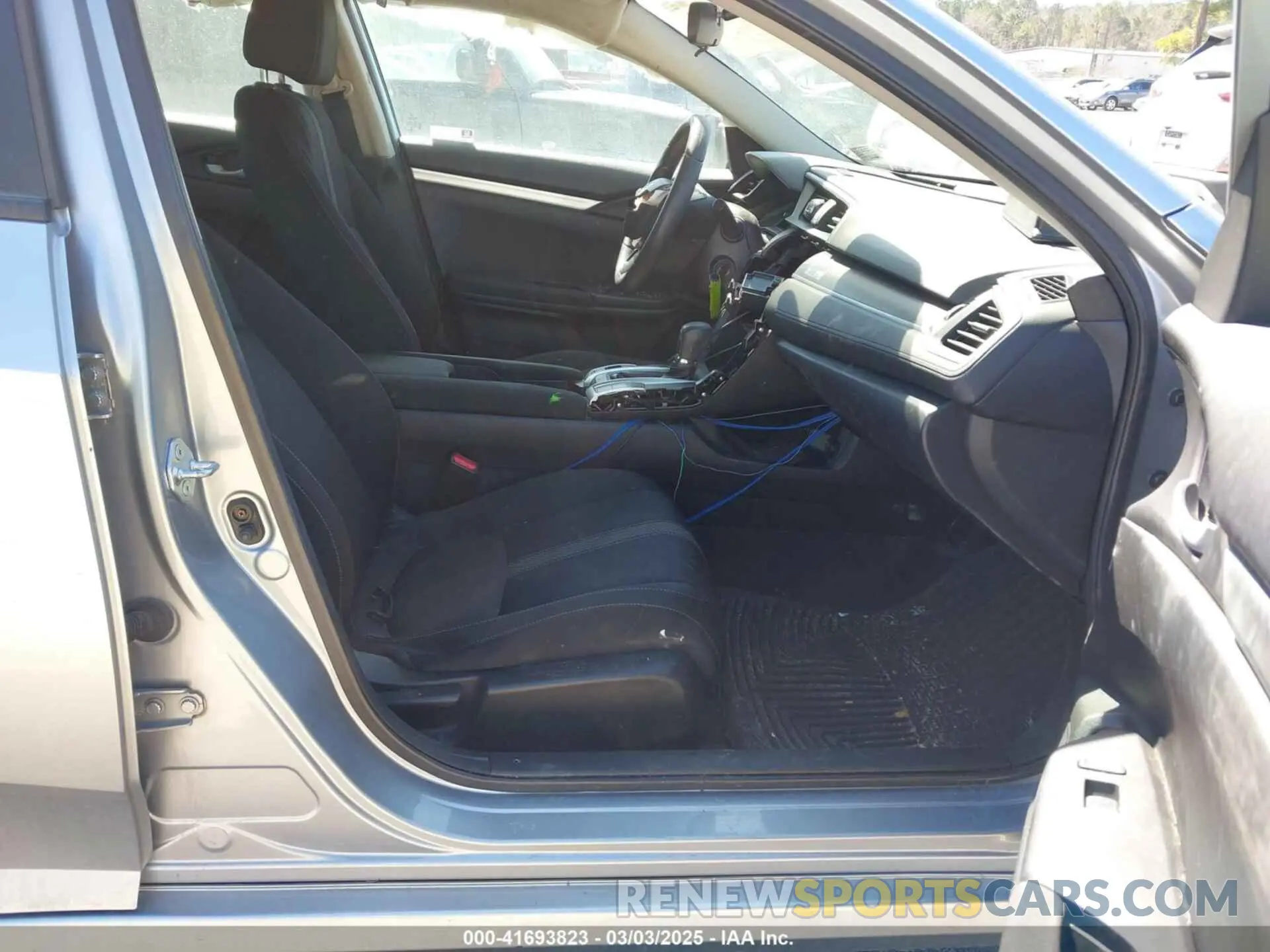 5 fotografías del automóvil dañado 2HGFC2F62MH511351 HONDA CIVIC 2021