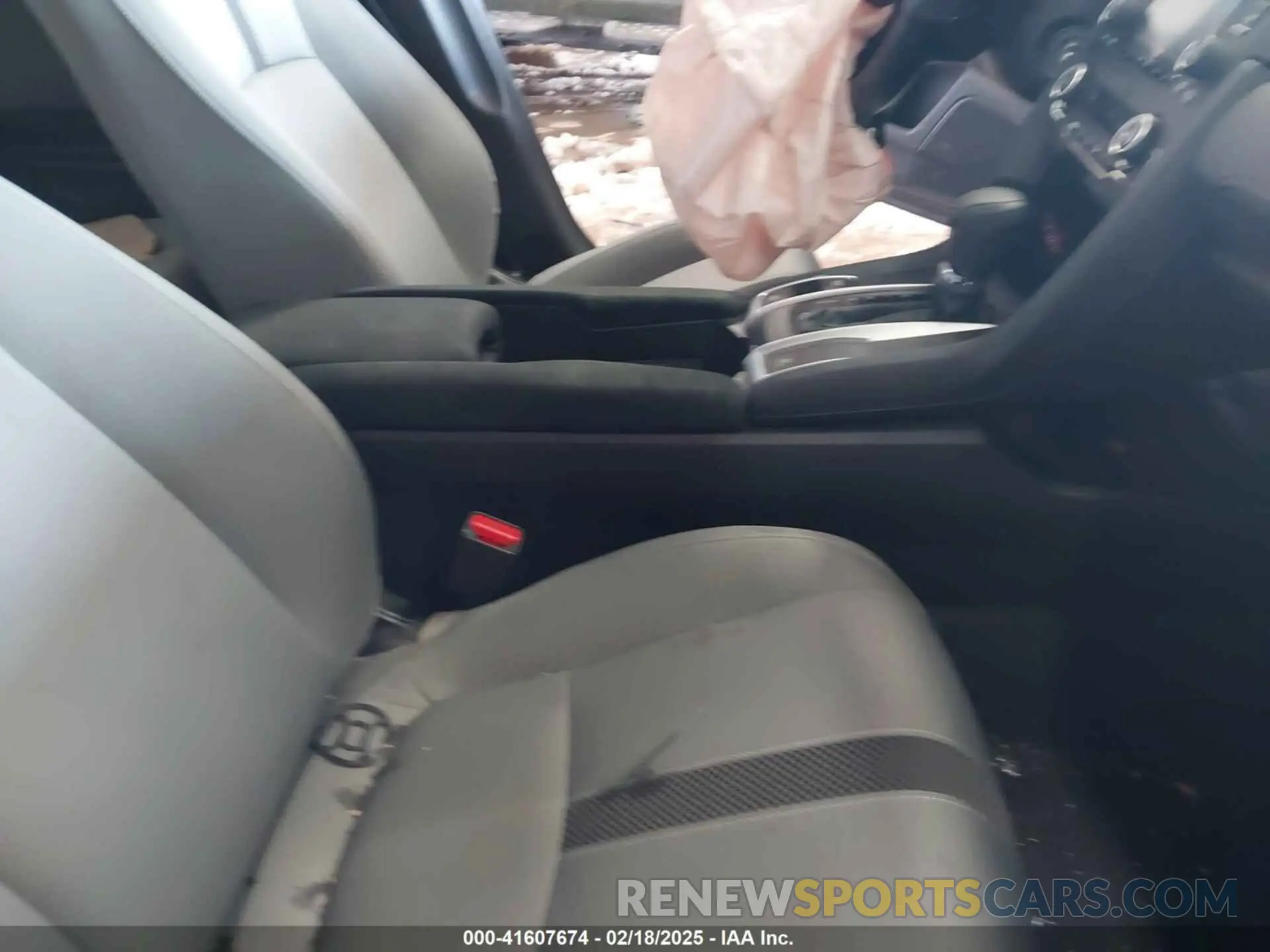 5 fotografías del automóvil dañado 2HGFC2F63MH523086 HONDA CIVIC 2021