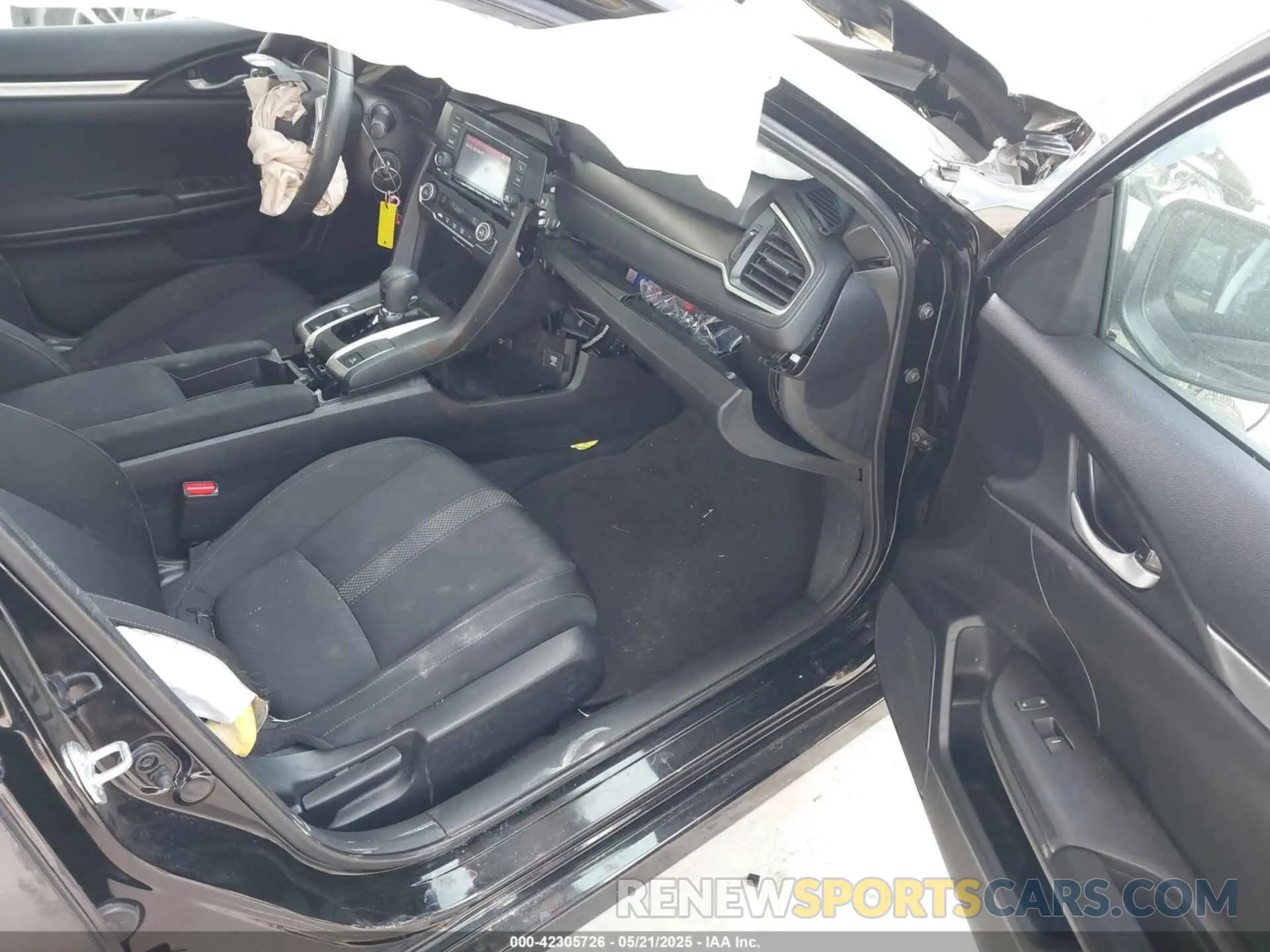 5 fotografías del automóvil dañado 2HGFC2F63MH539952 HONDA CIVIC 2021