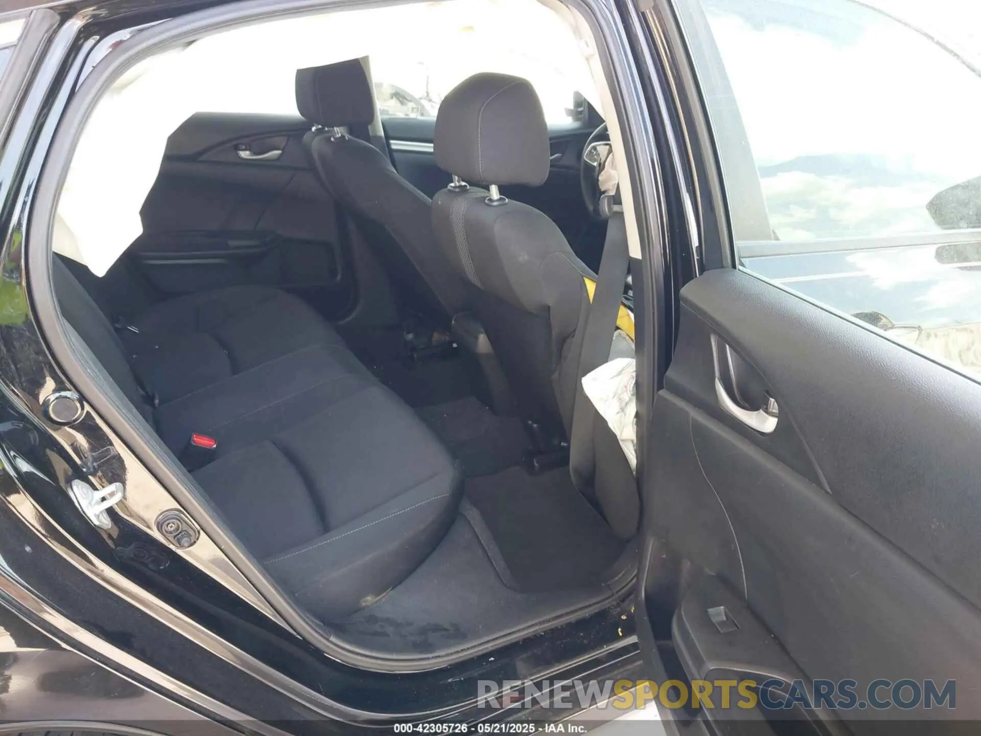 8 fotografías del automóvil dañado 2HGFC2F63MH539952 HONDA CIVIC 2021
