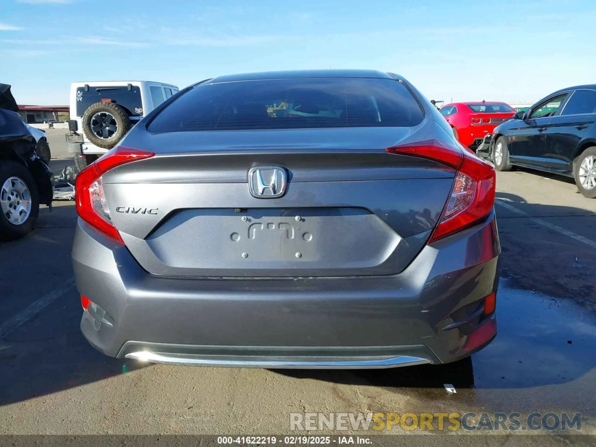 17 fotografías del automóvil dañado 2HGFC2F64MH556484 HONDA CIVIC 2021