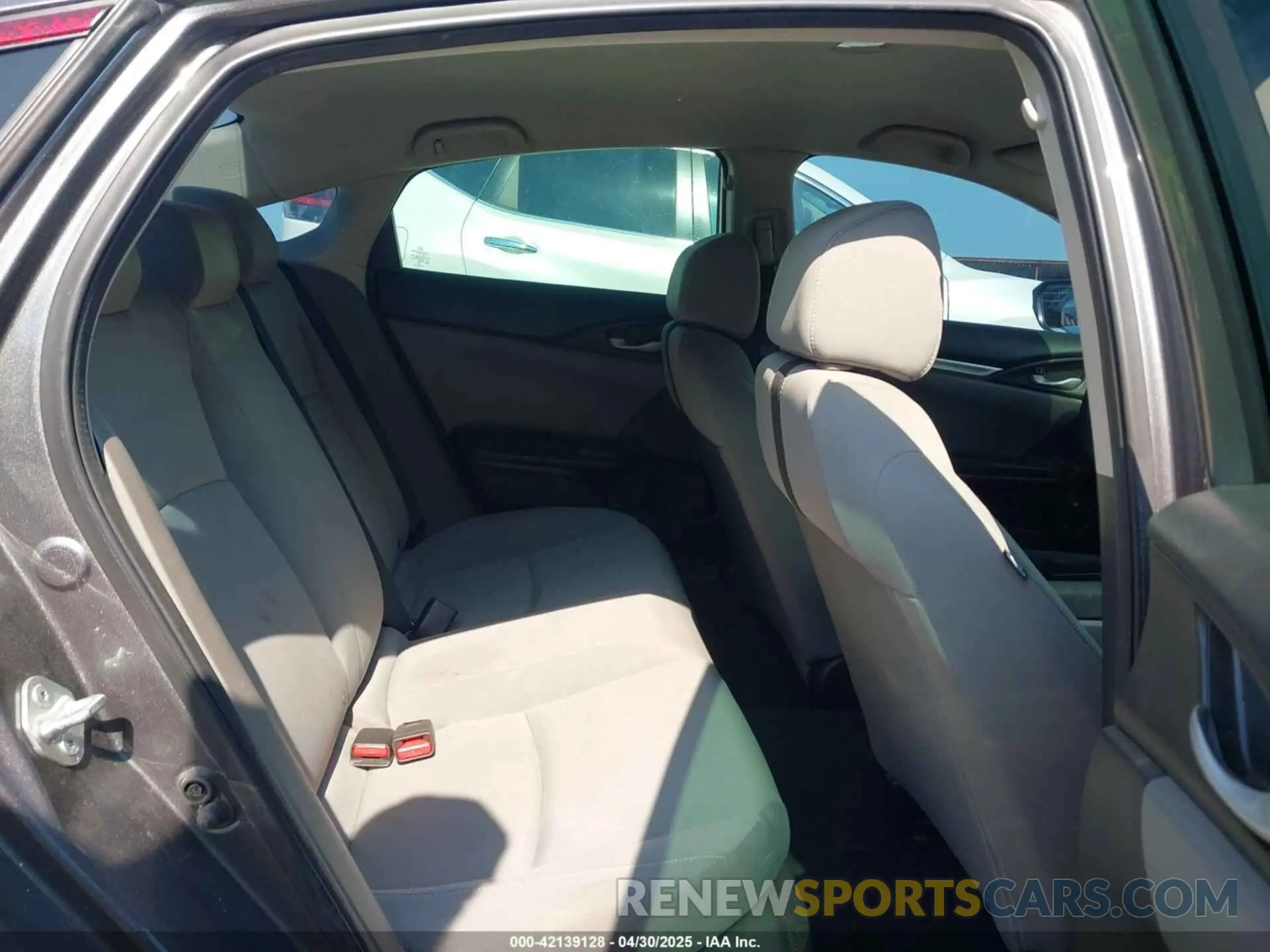 8 fotografías del automóvil dañado 2HGFC2F66MH523146 HONDA CIVIC 2021