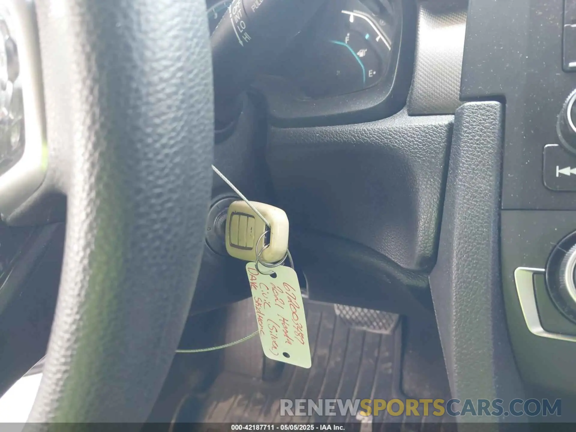 11 fotografías del automóvil dañado 2HGFC2F67MH552171 HONDA CIVIC 2021