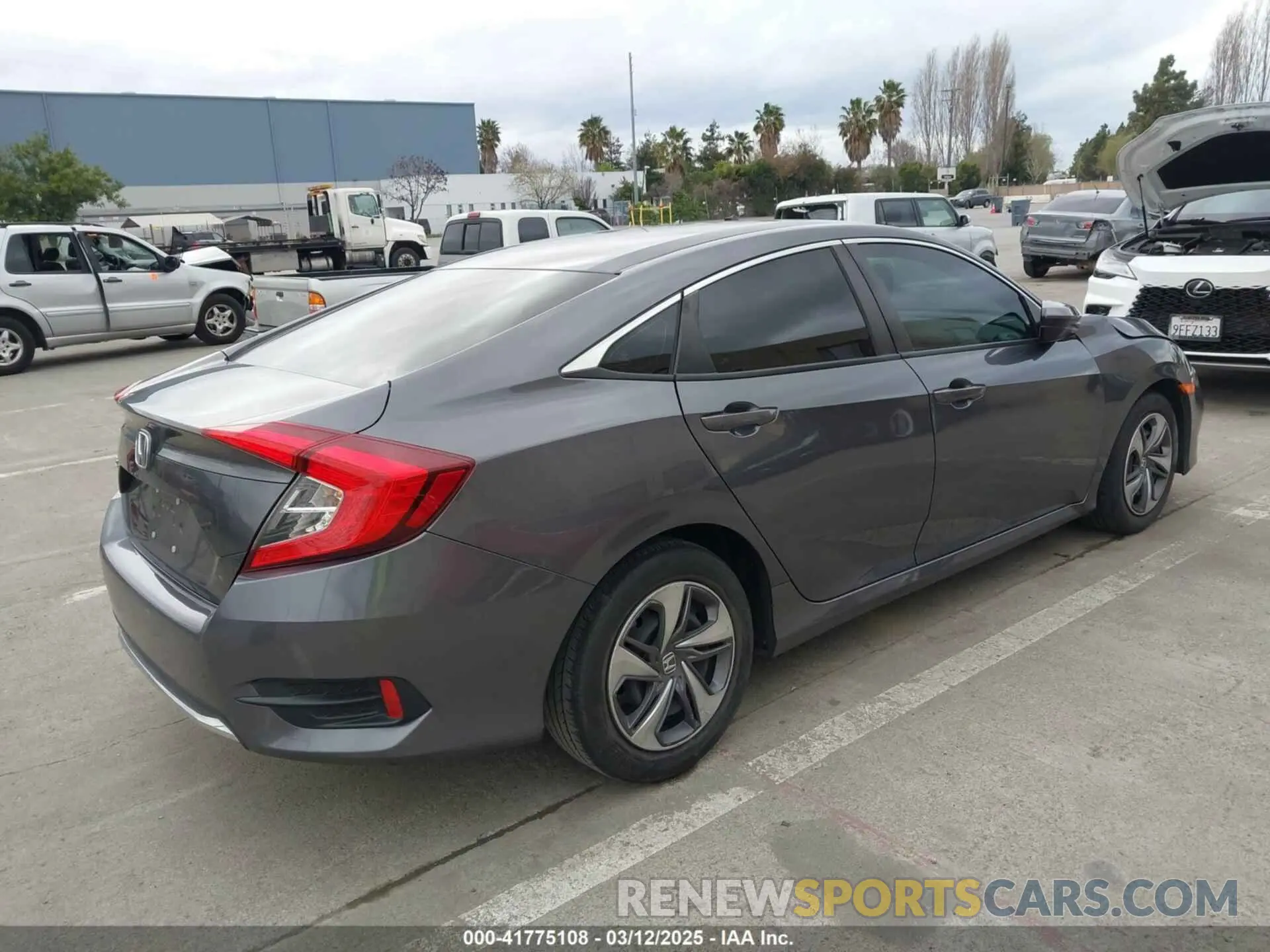 4 fotografías del automóvil dañado 2HGFC2F67MH560304 HONDA CIVIC 2021