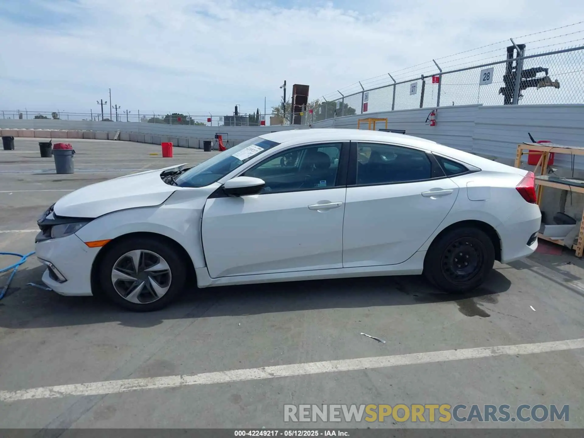 14 fotografías del automóvil dañado 2HGFC2F6XMH503885 HONDA CIVIC 2021