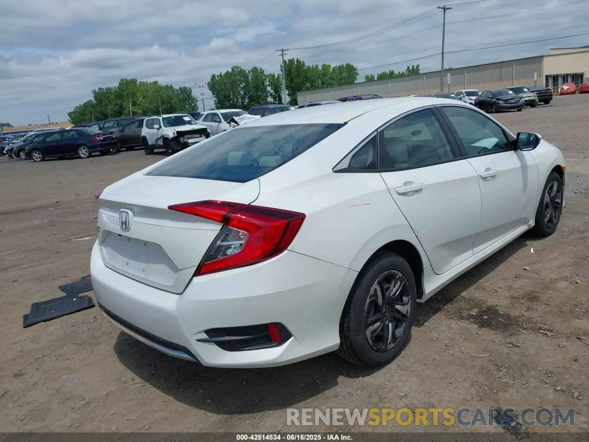 4 fotografías del automóvil dañado 2HGFC2F6XMH510416 HONDA CIVIC 2021