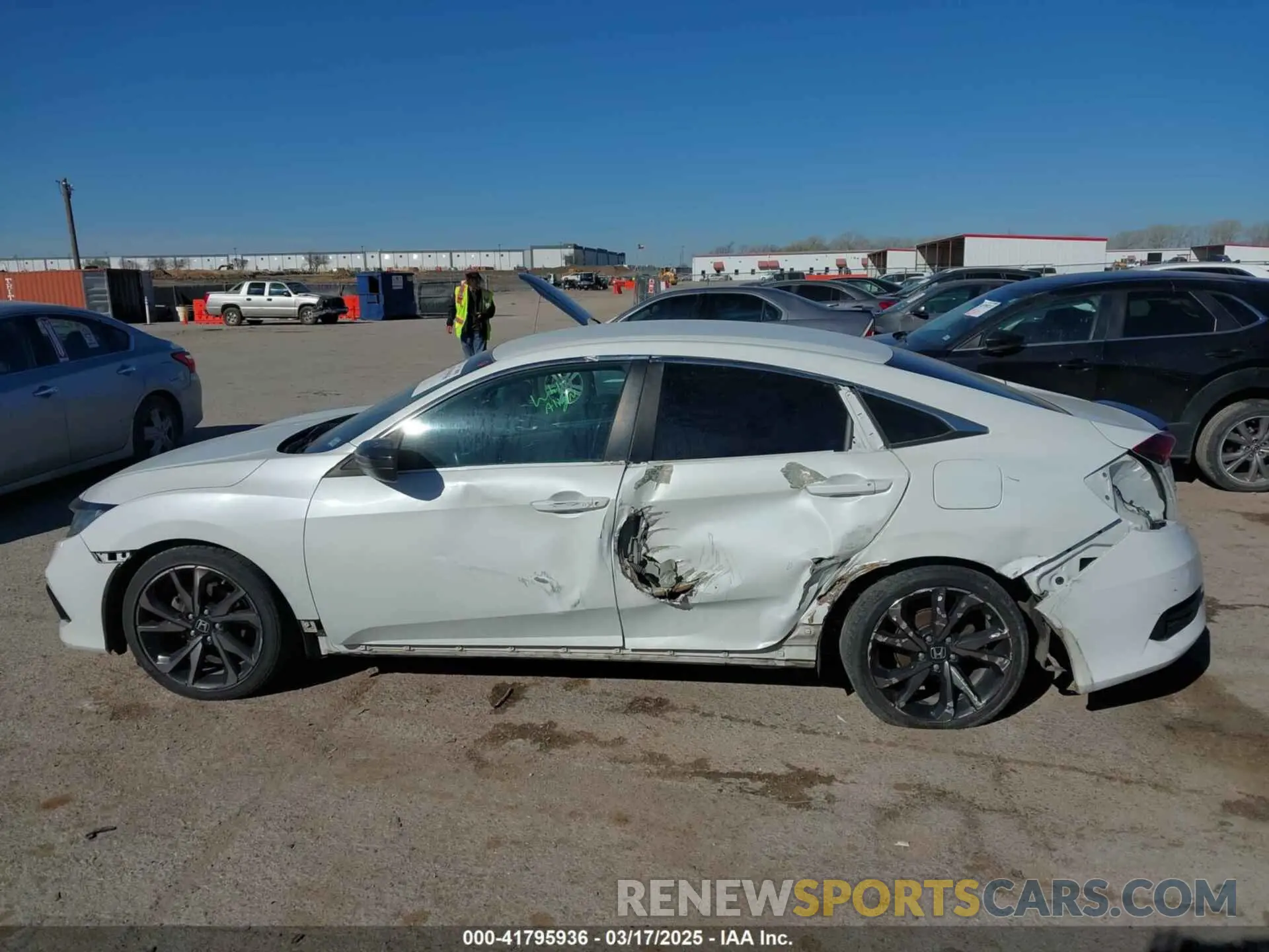 14 fotografías del automóvil dañado 2HGFC2F80MH504447 HONDA CIVIC 2021