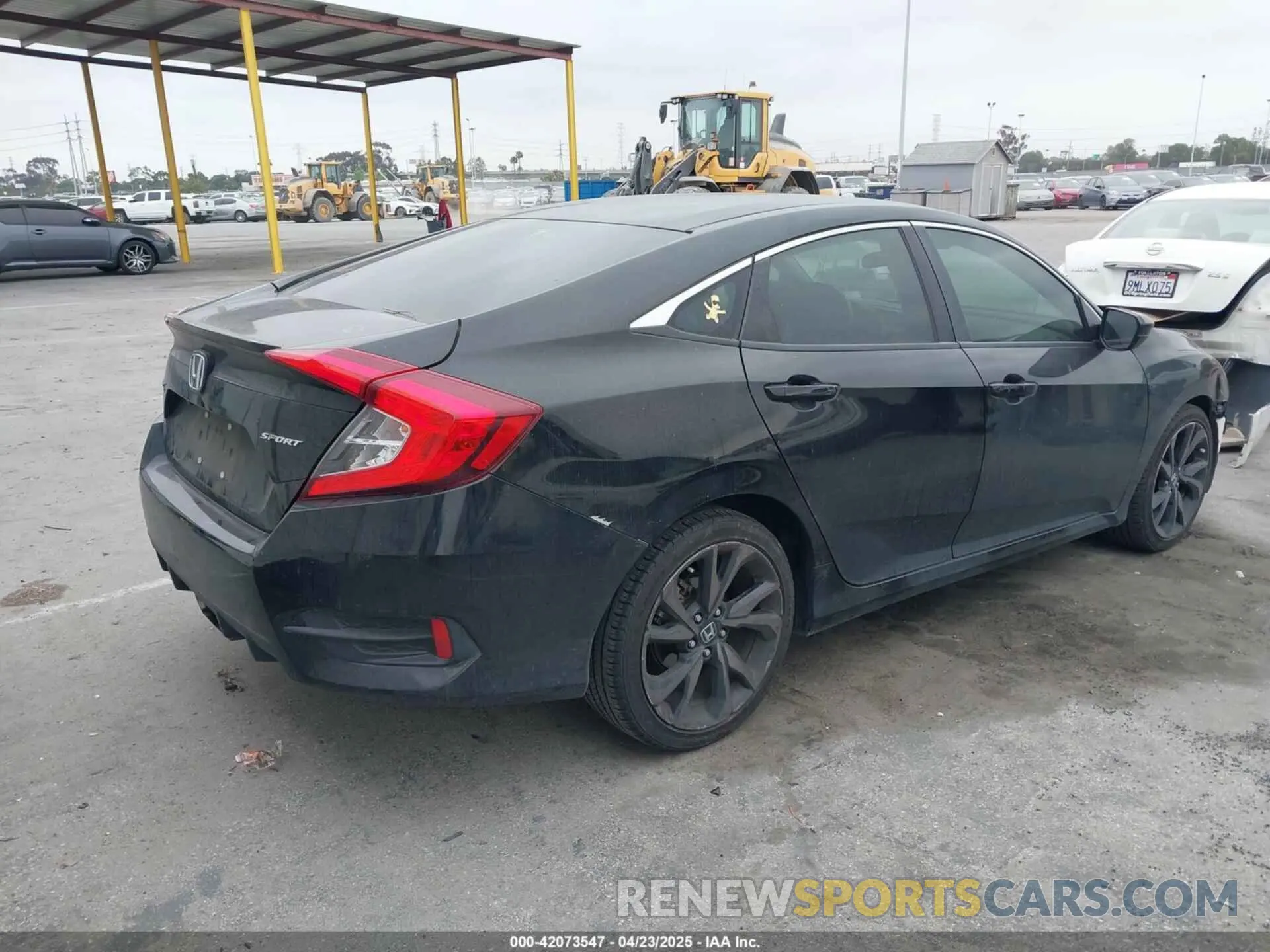 4 fotografías del automóvil dañado 2HGFC2F81MH534850 HONDA CIVIC 2021