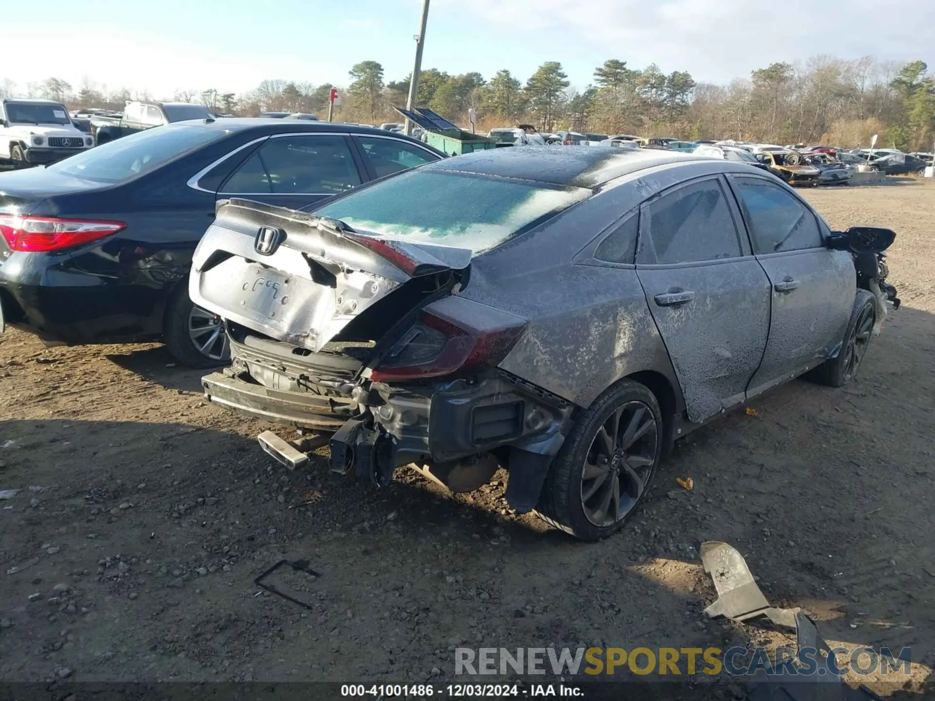4 fotografías del automóvil dañado 2HGFC2F81MH538364 HONDA CIVIC 2021