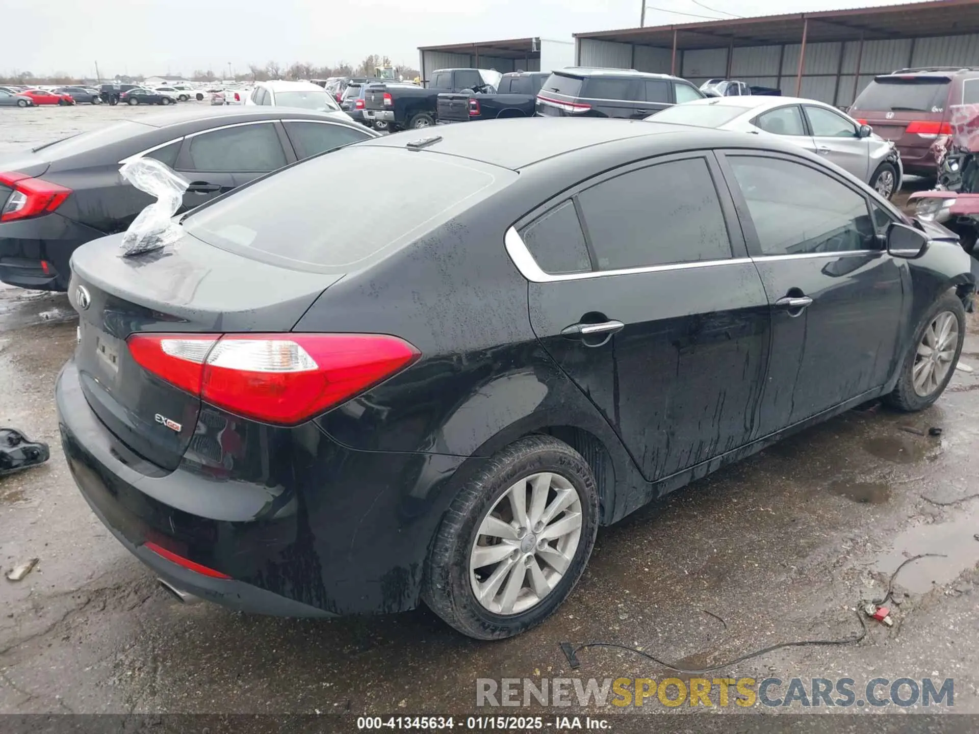 4 fotografías del automóvil dañado 2HGFC2F83MH518679 HONDA CIVIC 2021