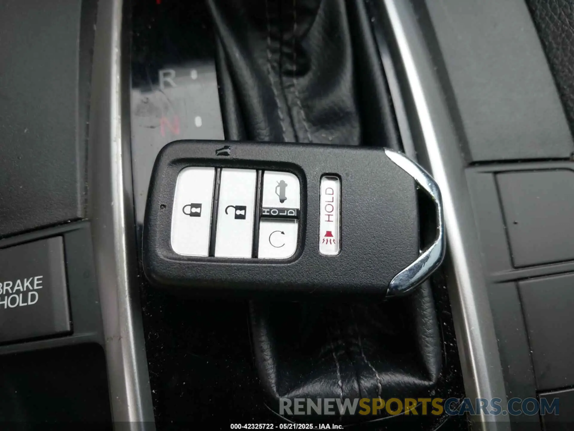 11 fotografías del automóvil dañado 2HGFC2F83MH521744 HONDA CIVIC 2021