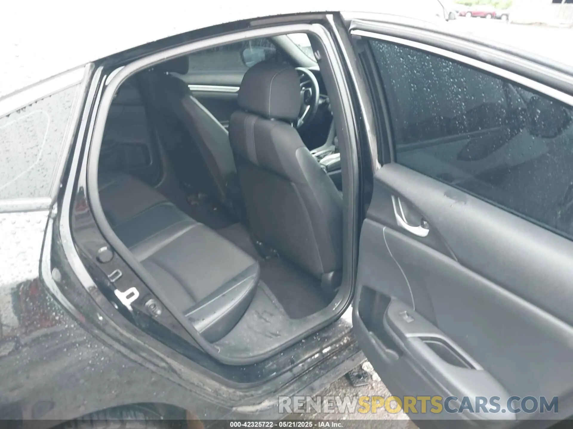 8 fotografías del automóvil dañado 2HGFC2F83MH521744 HONDA CIVIC 2021