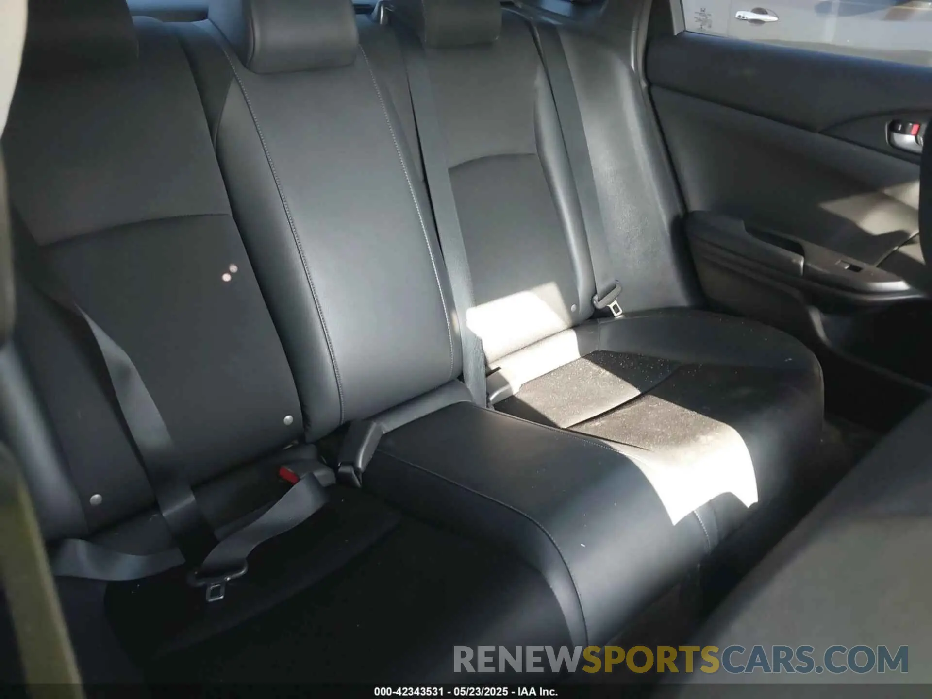 8 fotografías del automóvil dañado 2HGFC2F86MH518952 HONDA CIVIC 2021