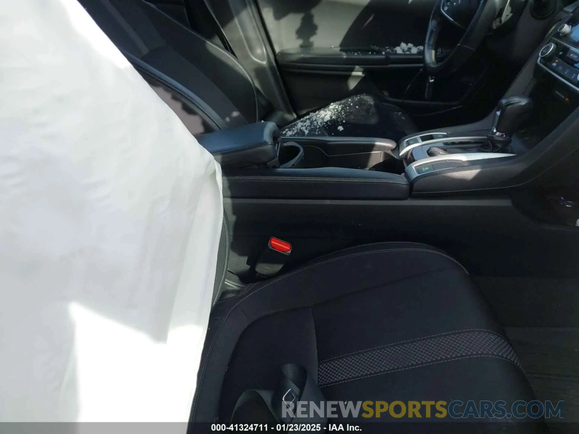 5 fotografías del automóvil dañado 2HGFC2F86MH530969 HONDA CIVIC 2021