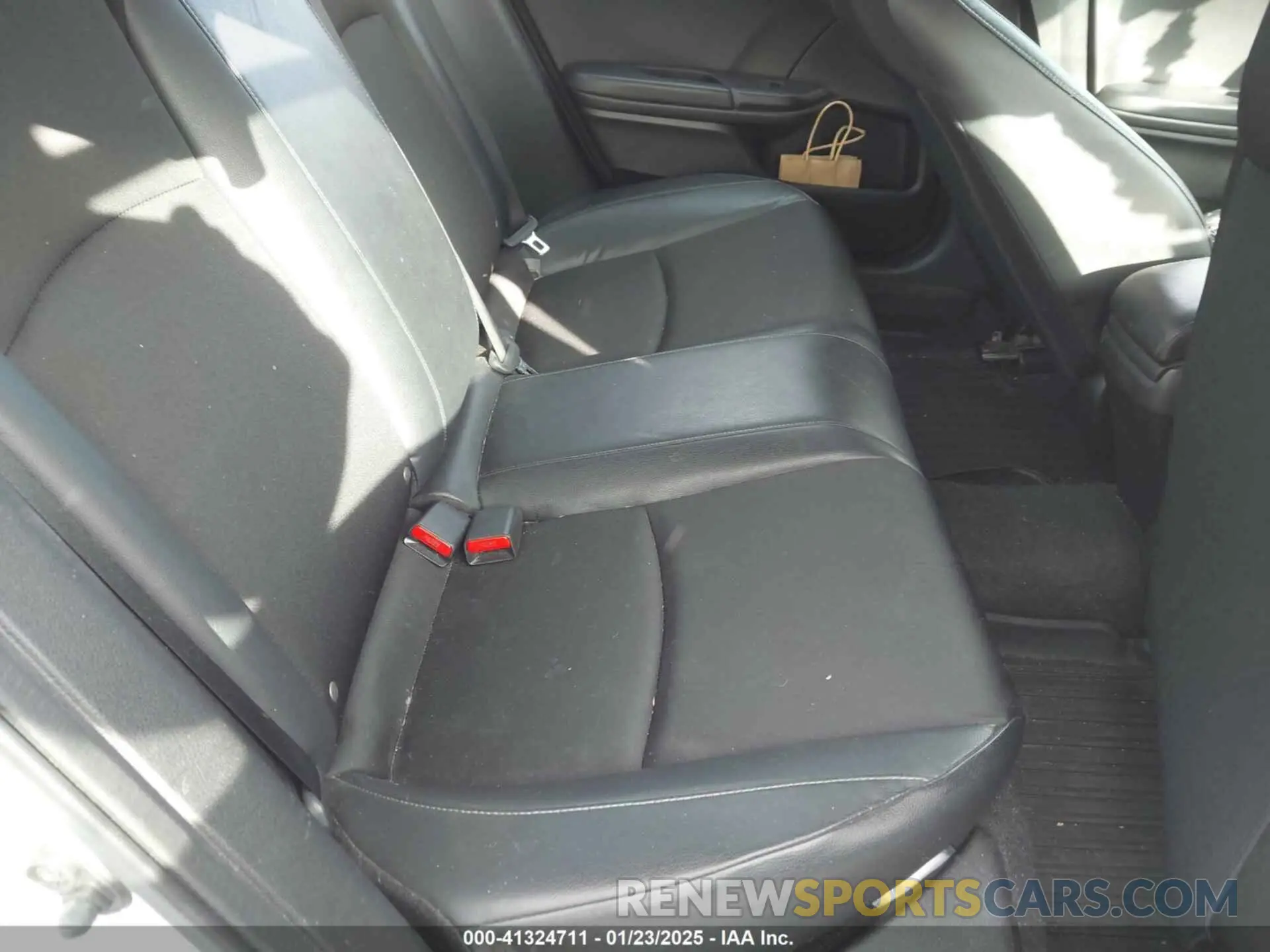 8 fotografías del automóvil dañado 2HGFC2F86MH530969 HONDA CIVIC 2021