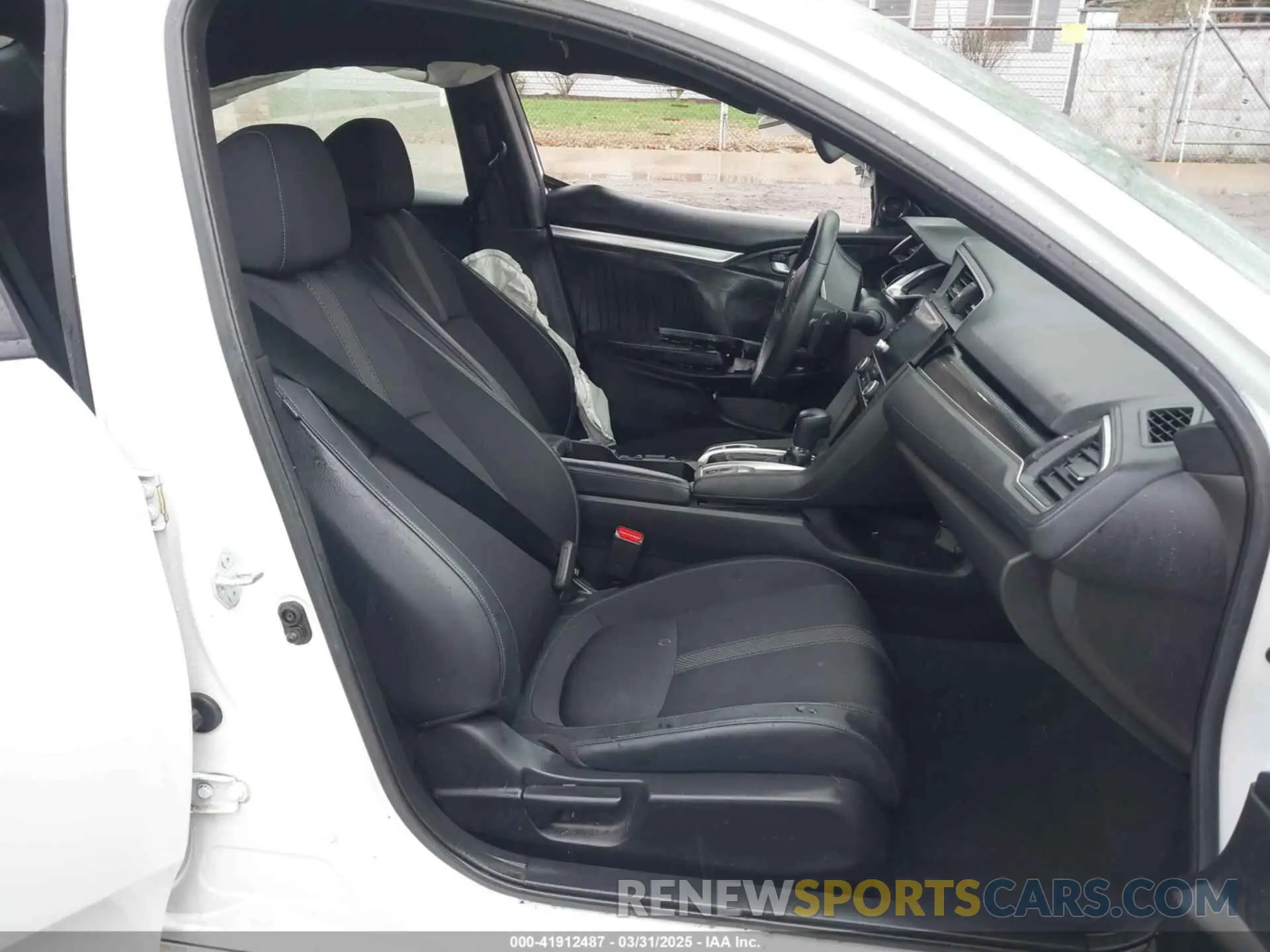 5 fotografías del automóvil dañado 2HGFC2F88MH533226 HONDA CIVIC 2021