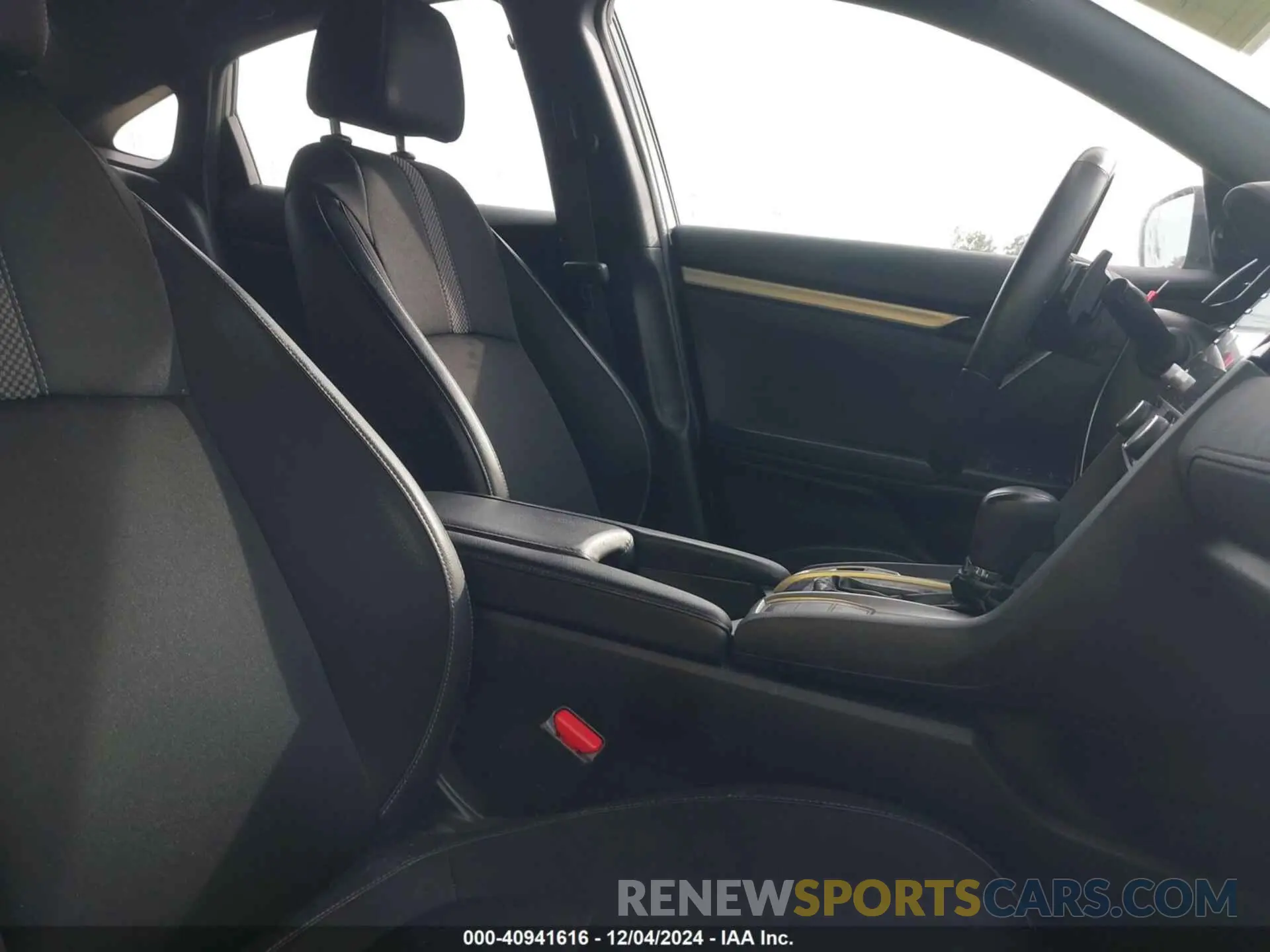 5 fotografías del automóvil dañado 2HGFC2F89MH520338 HONDA CIVIC 2021