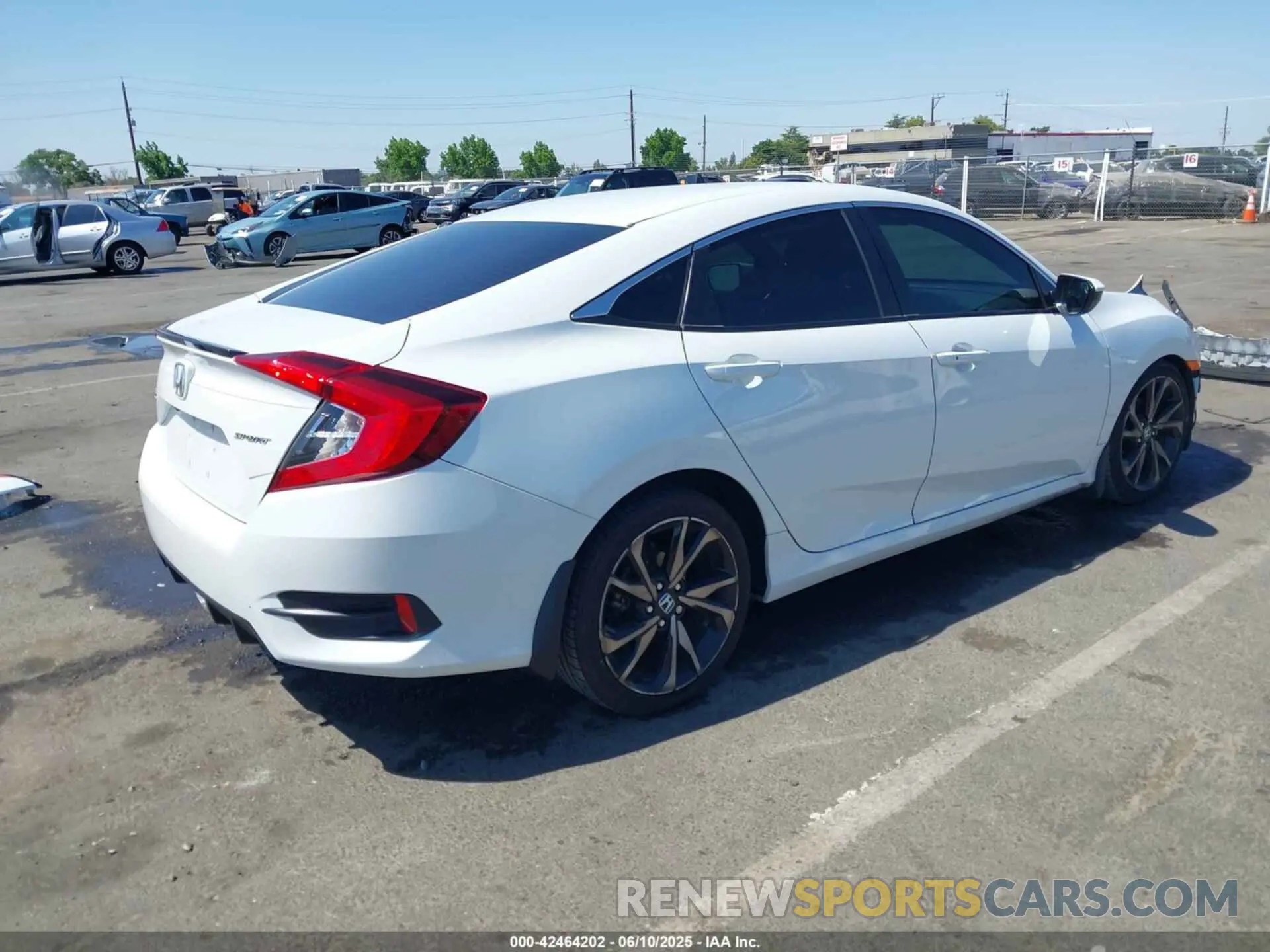 4 fotografías del automóvil dañado 2HGFC2F89MH542355 HONDA CIVIC 2021