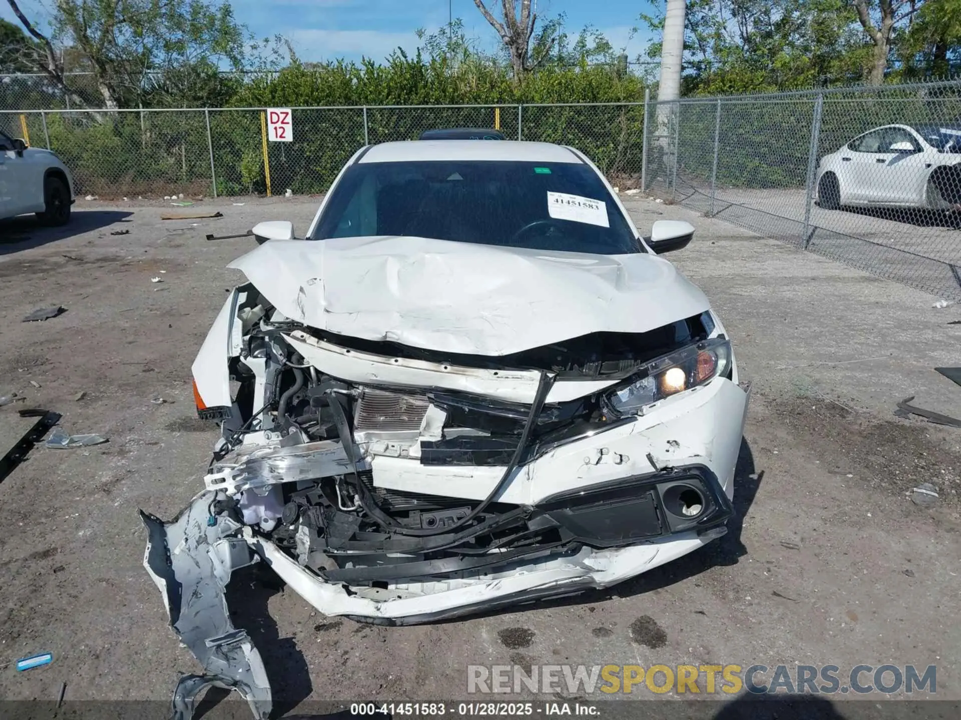 11 fotografías del automóvil dañado 2HGFC2F8XMH526164 HONDA CIVIC 2021