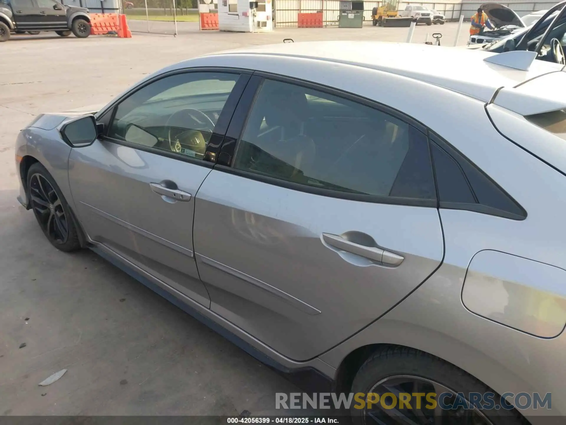 14 fotografías del automóvil dañado SHHFK7G43MU207994 HONDA CIVIC 2021