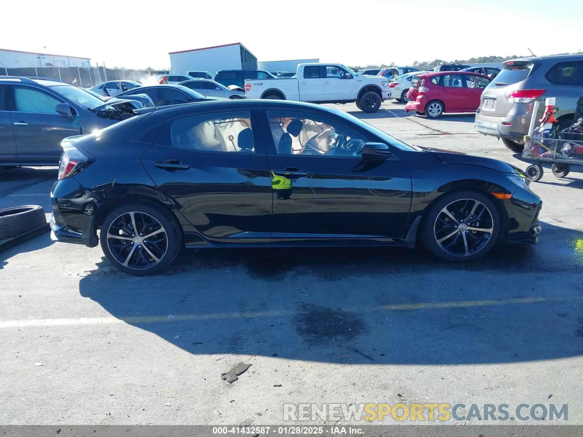 13 fotografías del automóvil dañado SHHFK7H40MU222628 HONDA CIVIC 2021