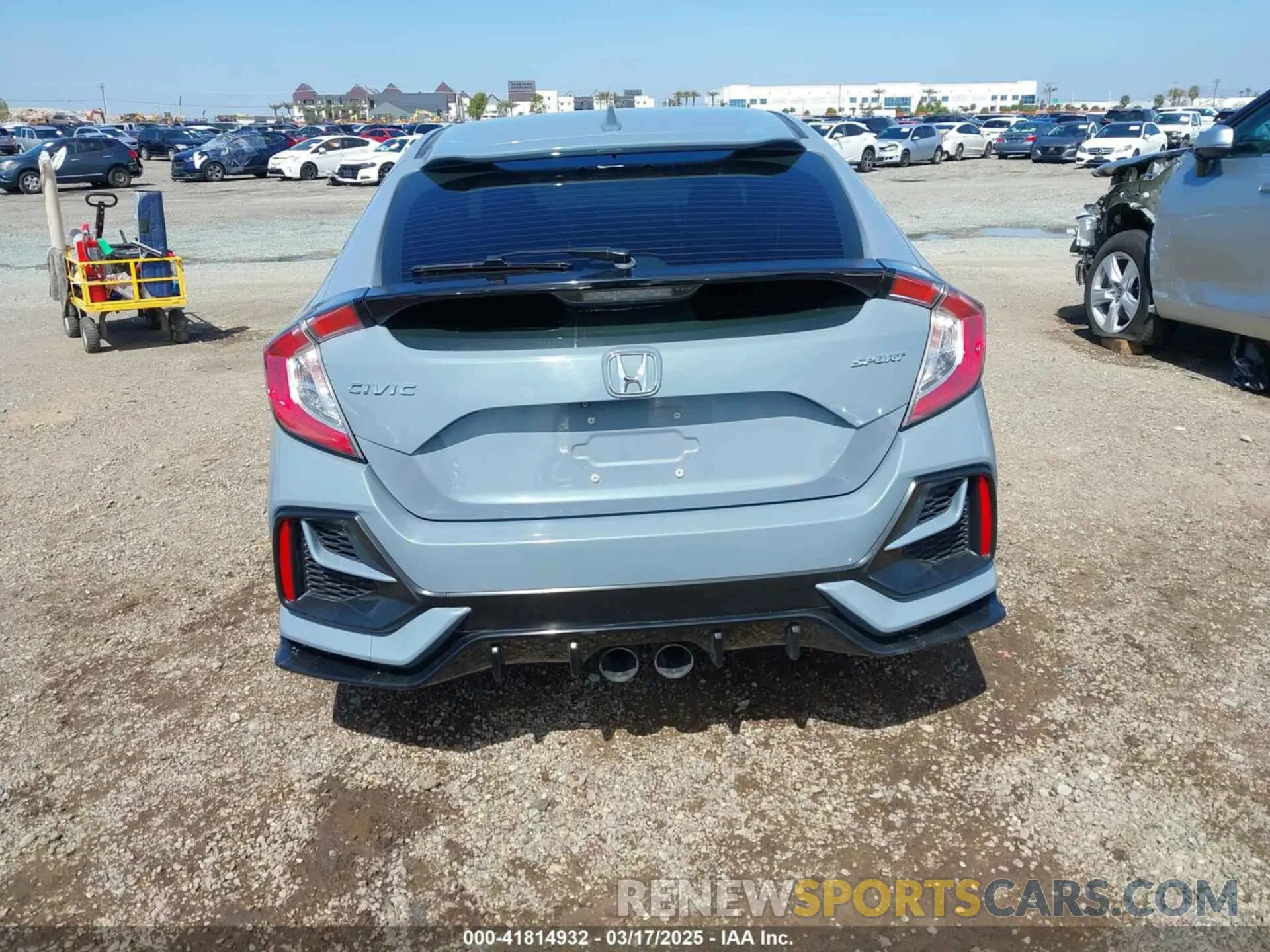 17 fotografías del automóvil dañado SHHFK7H48MU400947 HONDA CIVIC 2021