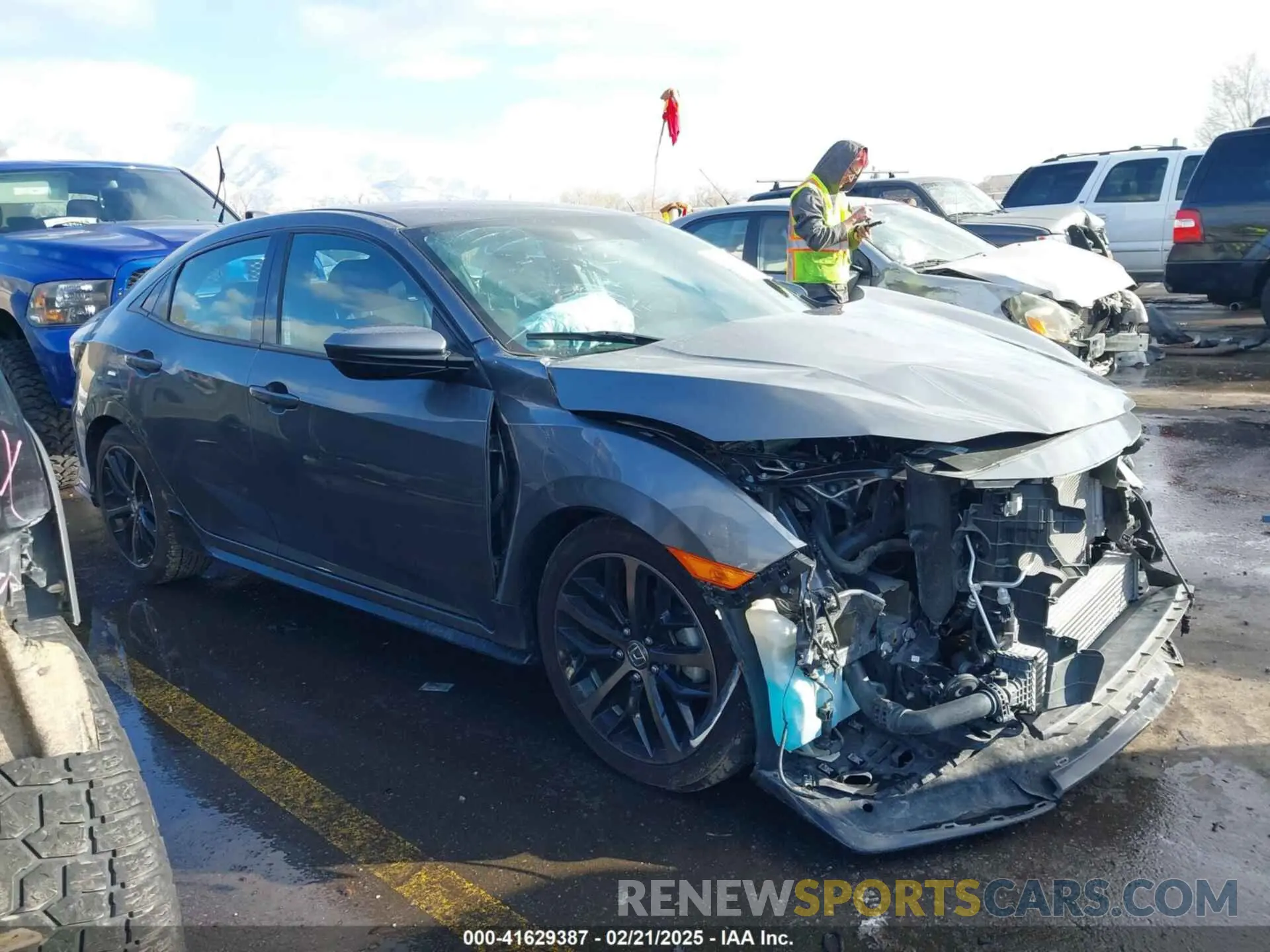 14 fotografías del automóvil dañado SHHFK7H49MU210414 HONDA CIVIC 2021