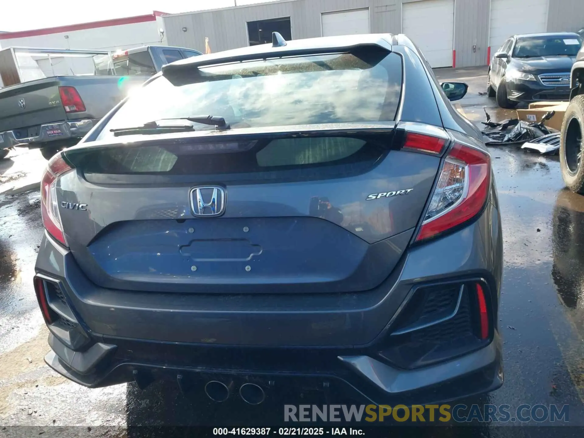 17 fotografías del automóvil dañado SHHFK7H49MU210414 HONDA CIVIC 2021
