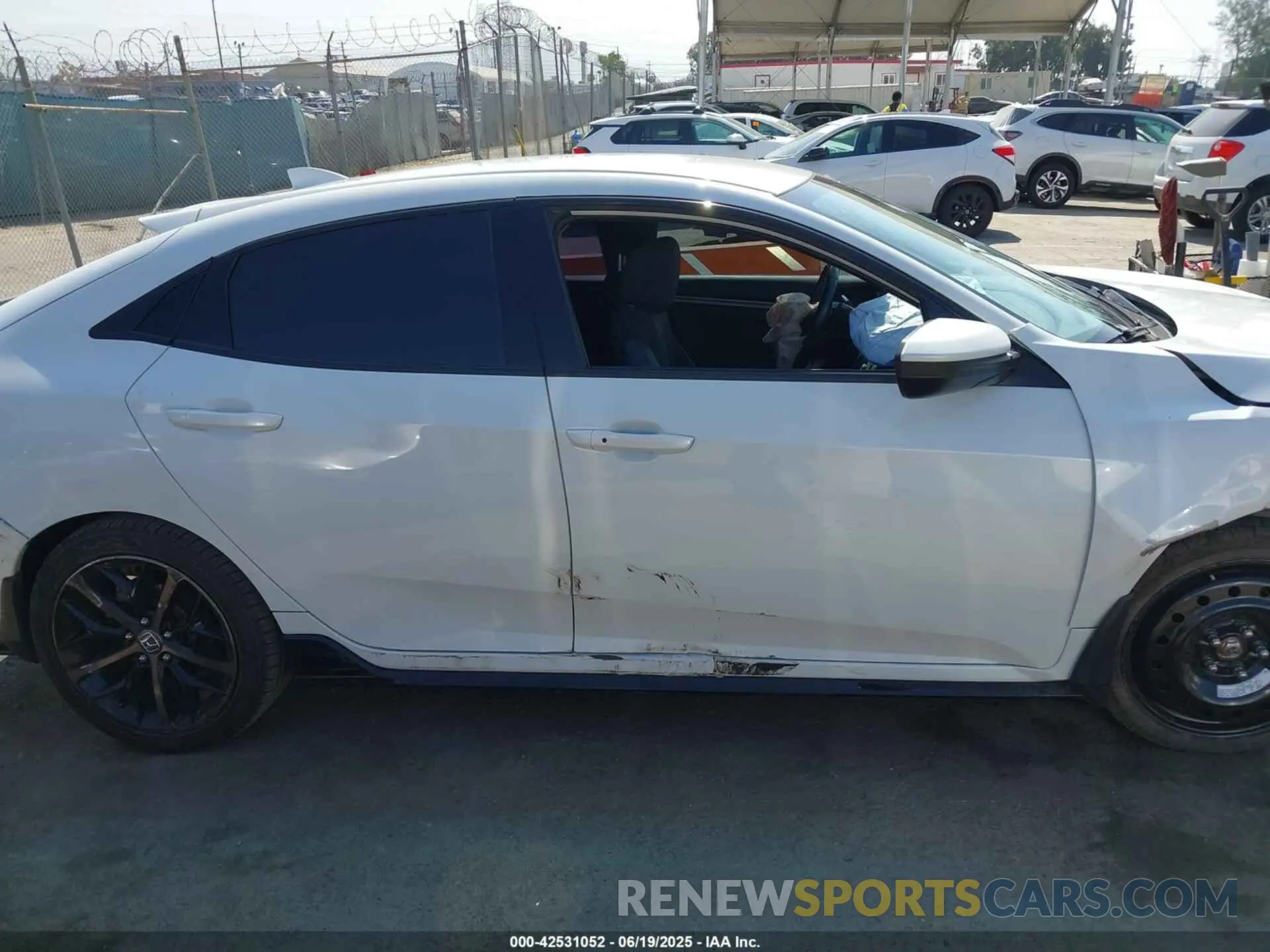 13 fotografías del automóvil dañado SHHFK7H49MU409706 HONDA CIVIC 2021