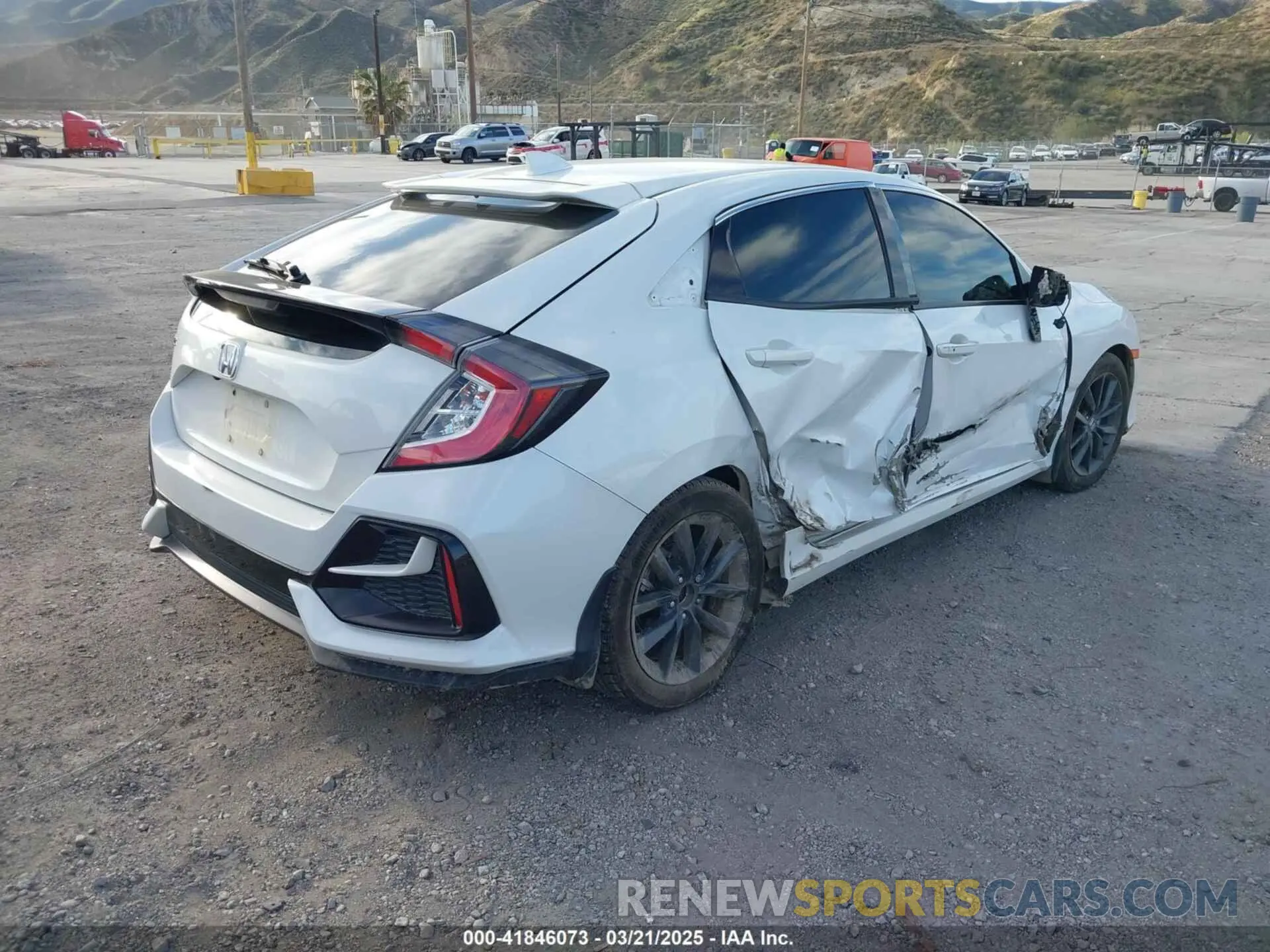 4 fotografías del automóvil dañado SHHFK7H65MU404956 HONDA CIVIC 2021