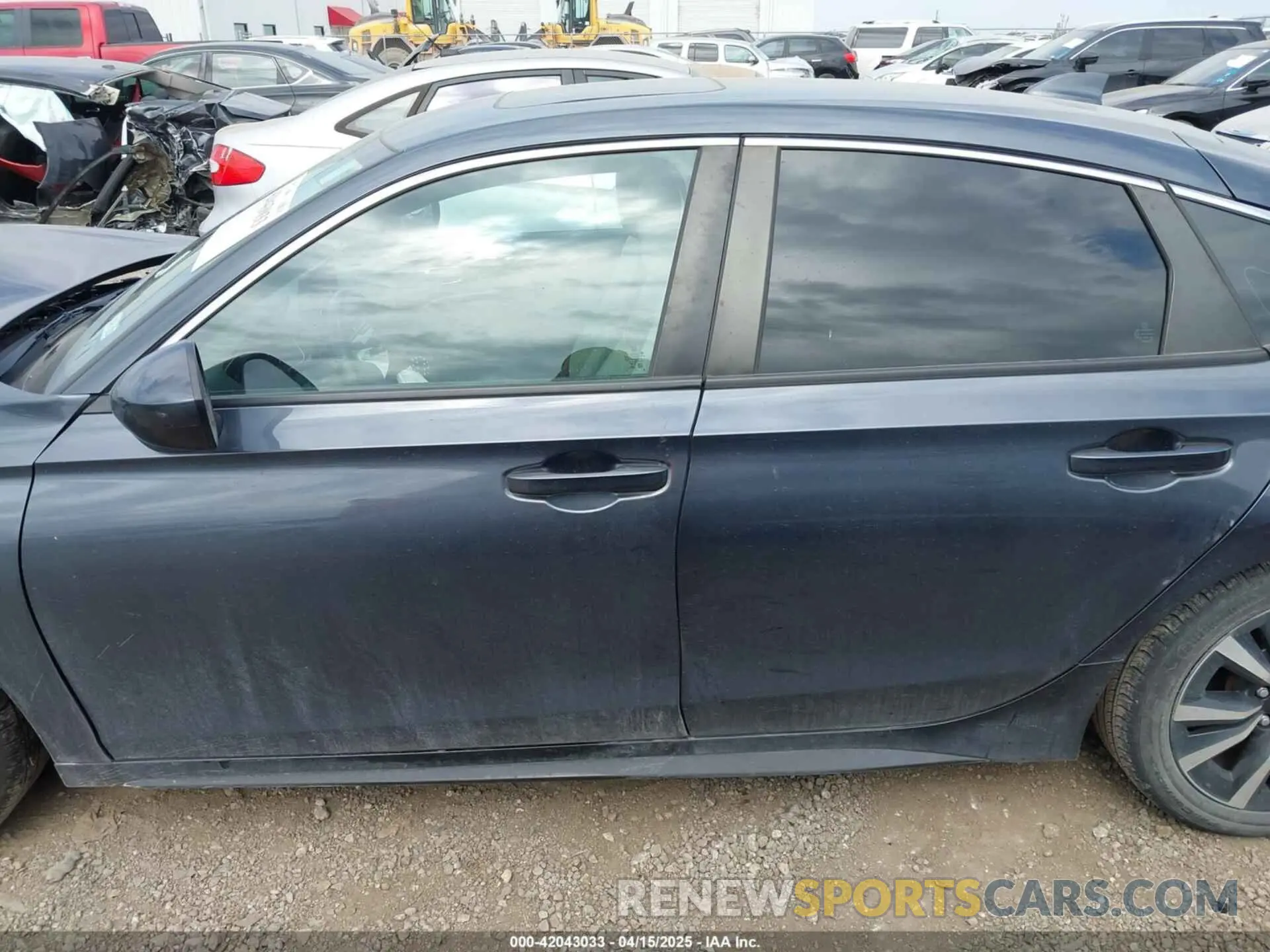 15 fotografías del automóvil dañado 19XFL1H73NE008603 HONDA CIVIC 2022