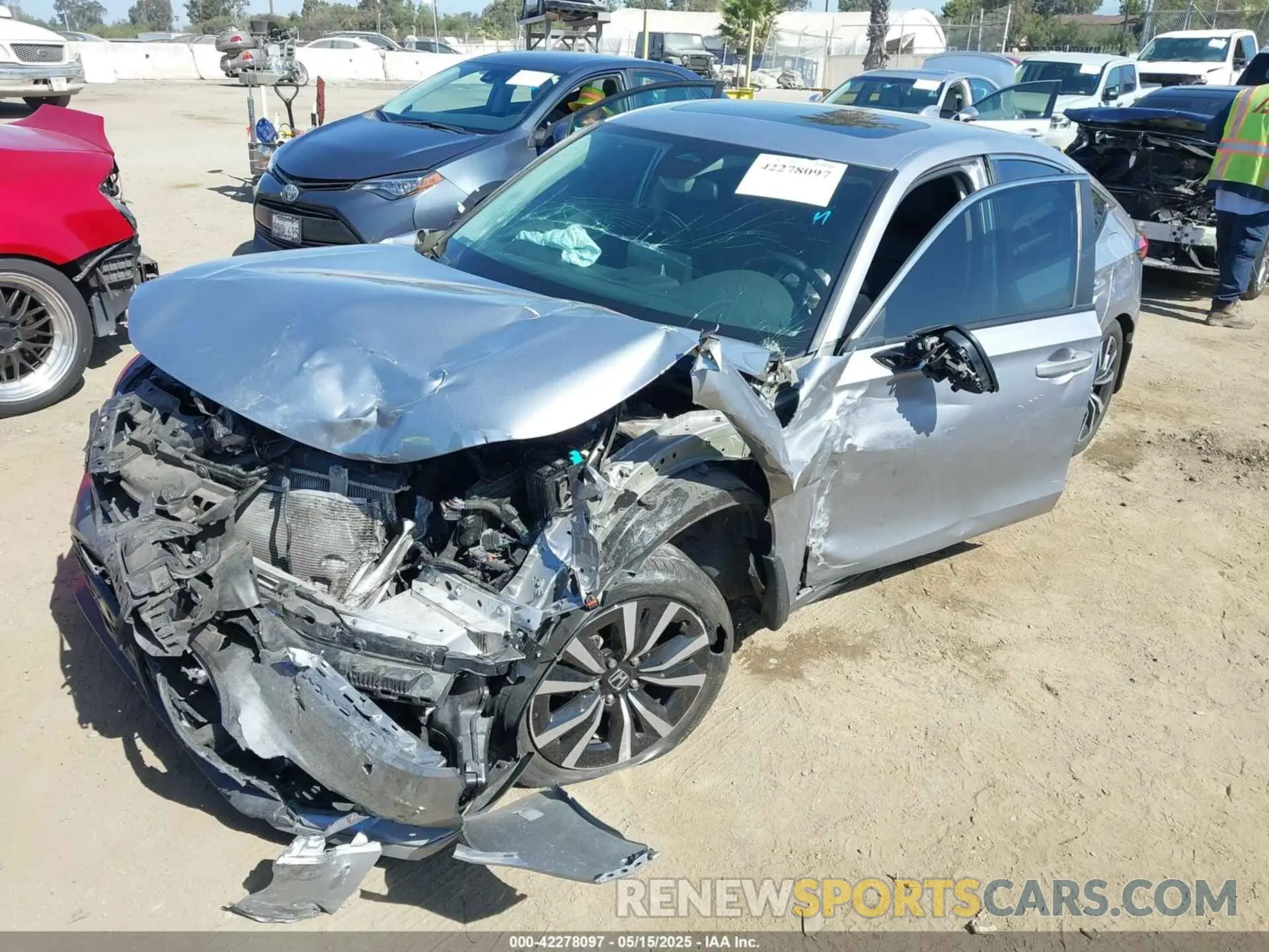 2 fotografías del automóvil dañado 19XFL1H76NE002360 HONDA CIVIC 2022