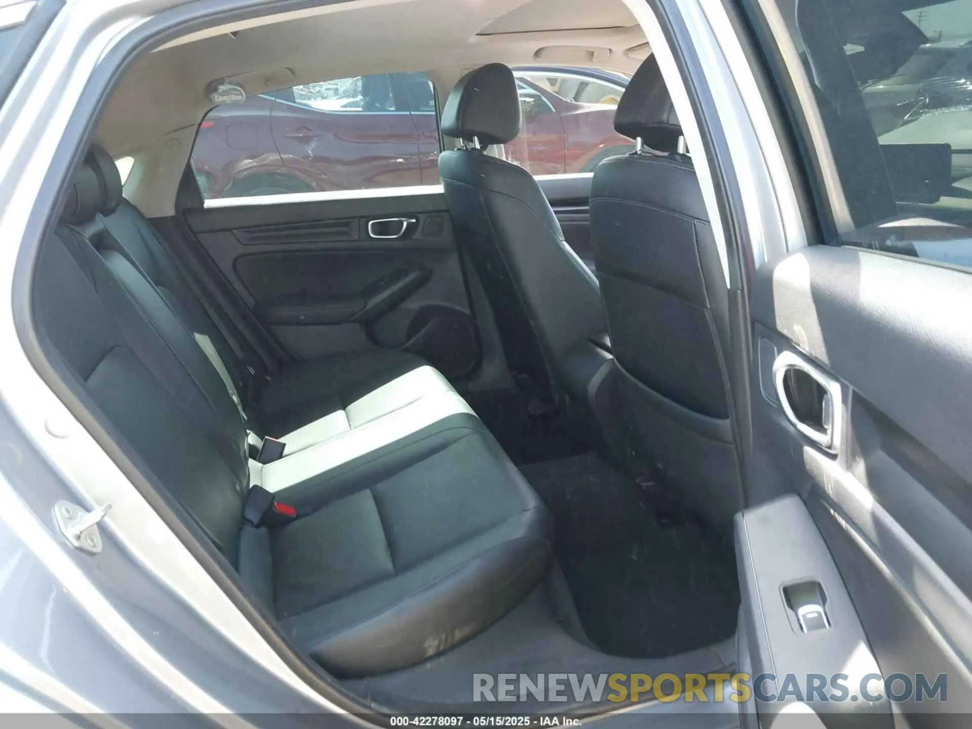 8 fotografías del automóvil dañado 19XFL1H76NE002360 HONDA CIVIC 2022