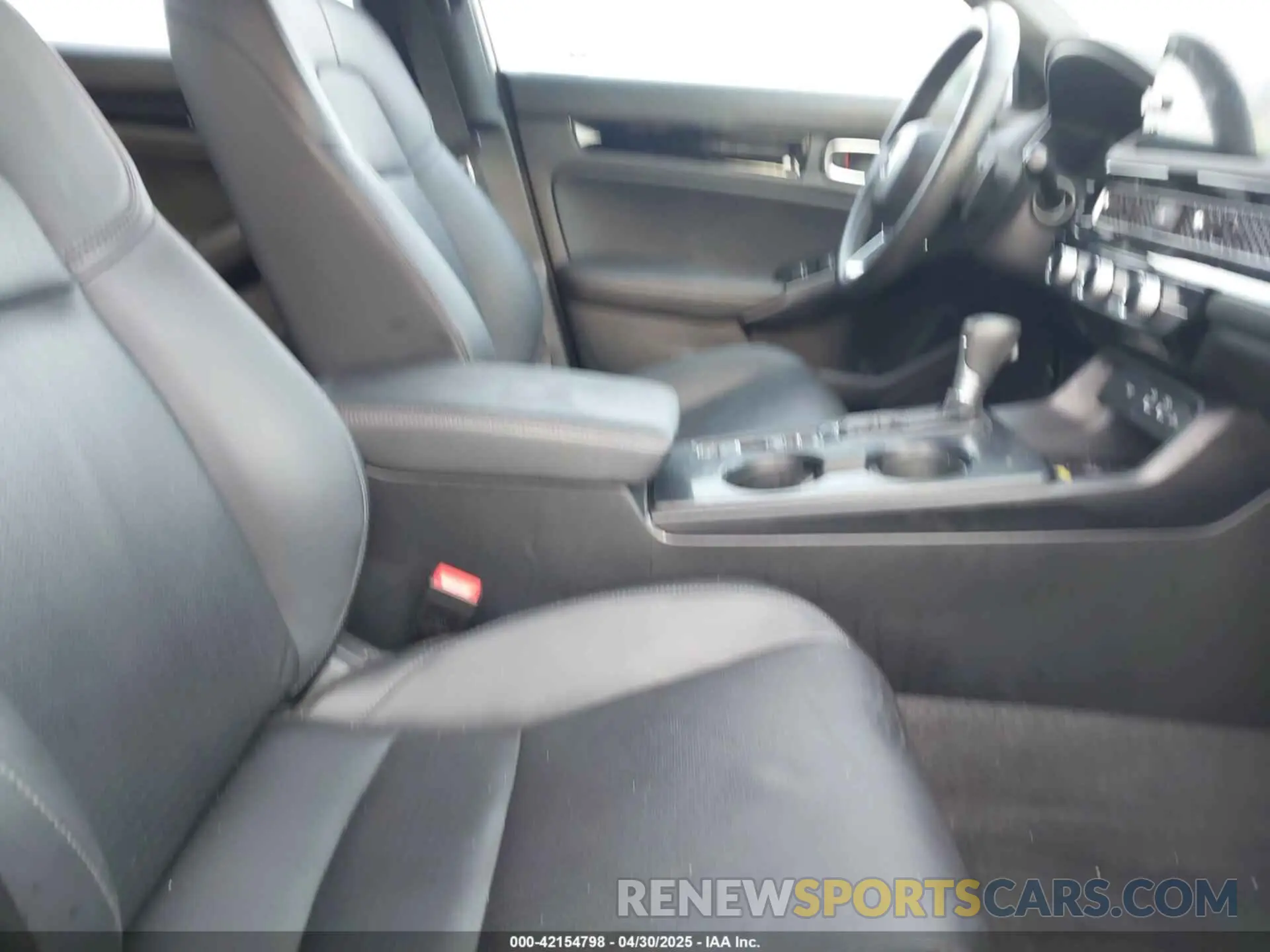 5 fotografías del automóvil dañado 19XFL1H84NE024401 HONDA CIVIC 2022