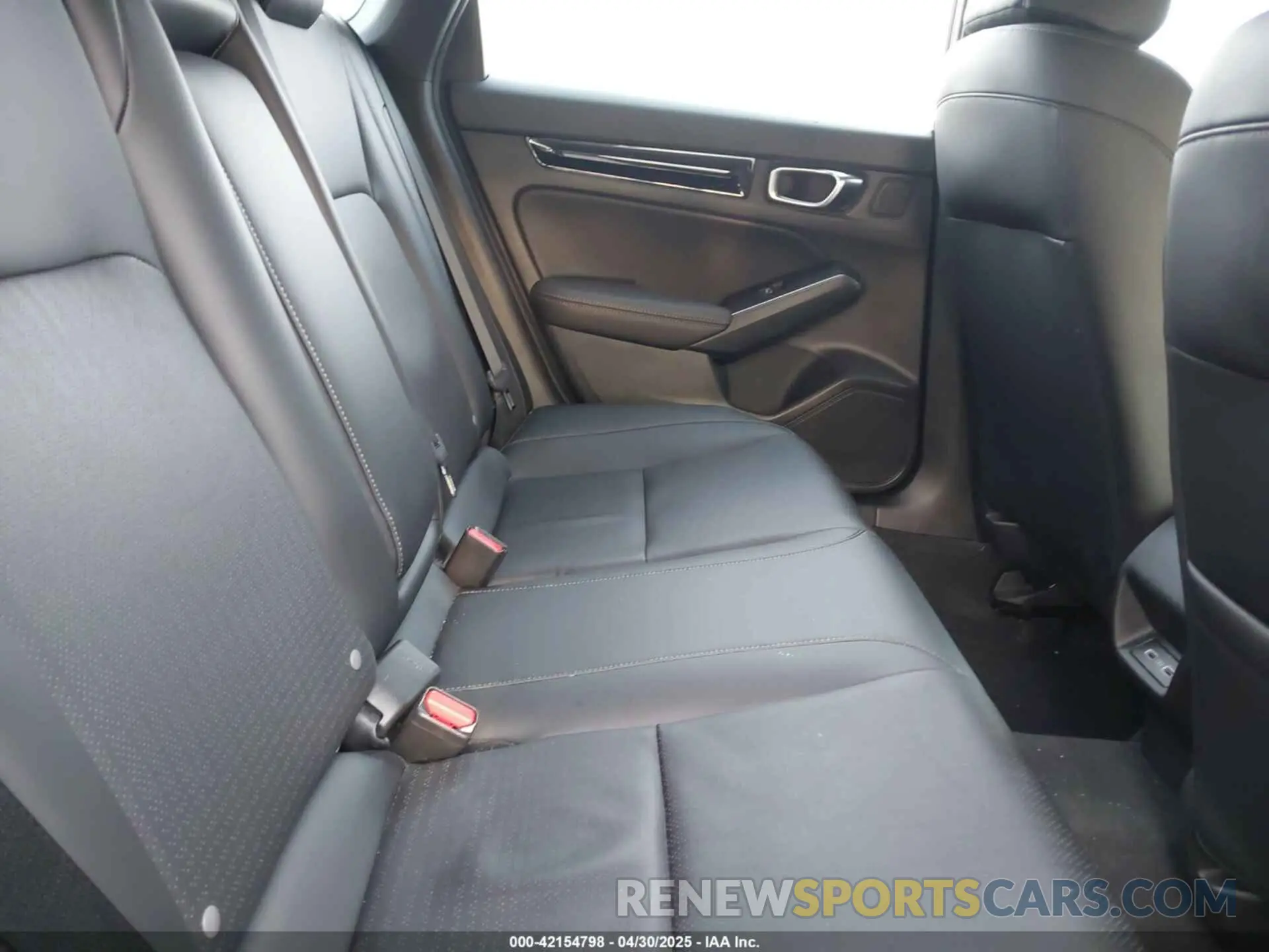 8 fotografías del automóvil dañado 19XFL1H84NE024401 HONDA CIVIC 2022