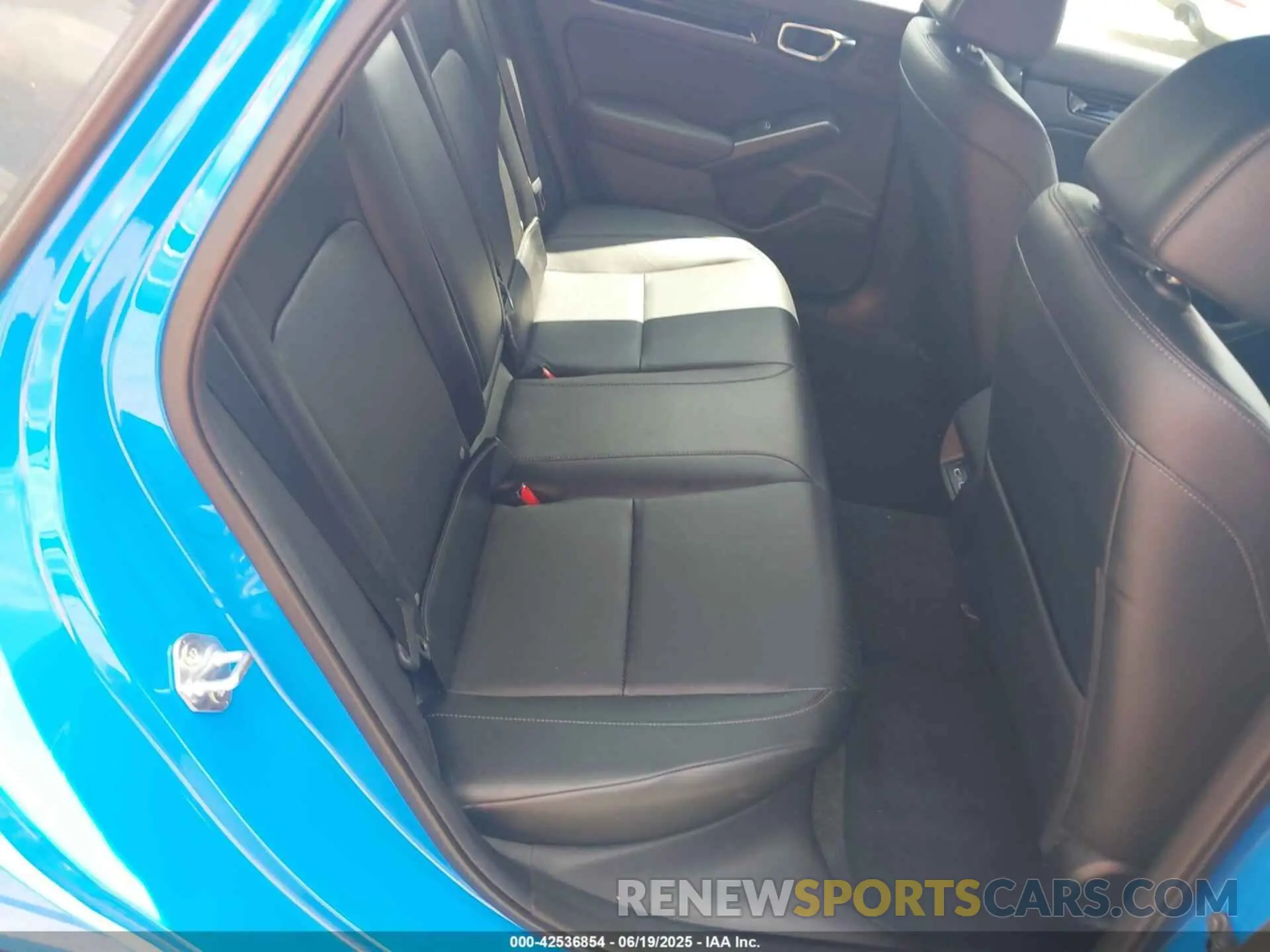 8 fotografías del automóvil dañado 19XFL1H85NE017358 HONDA CIVIC 2022