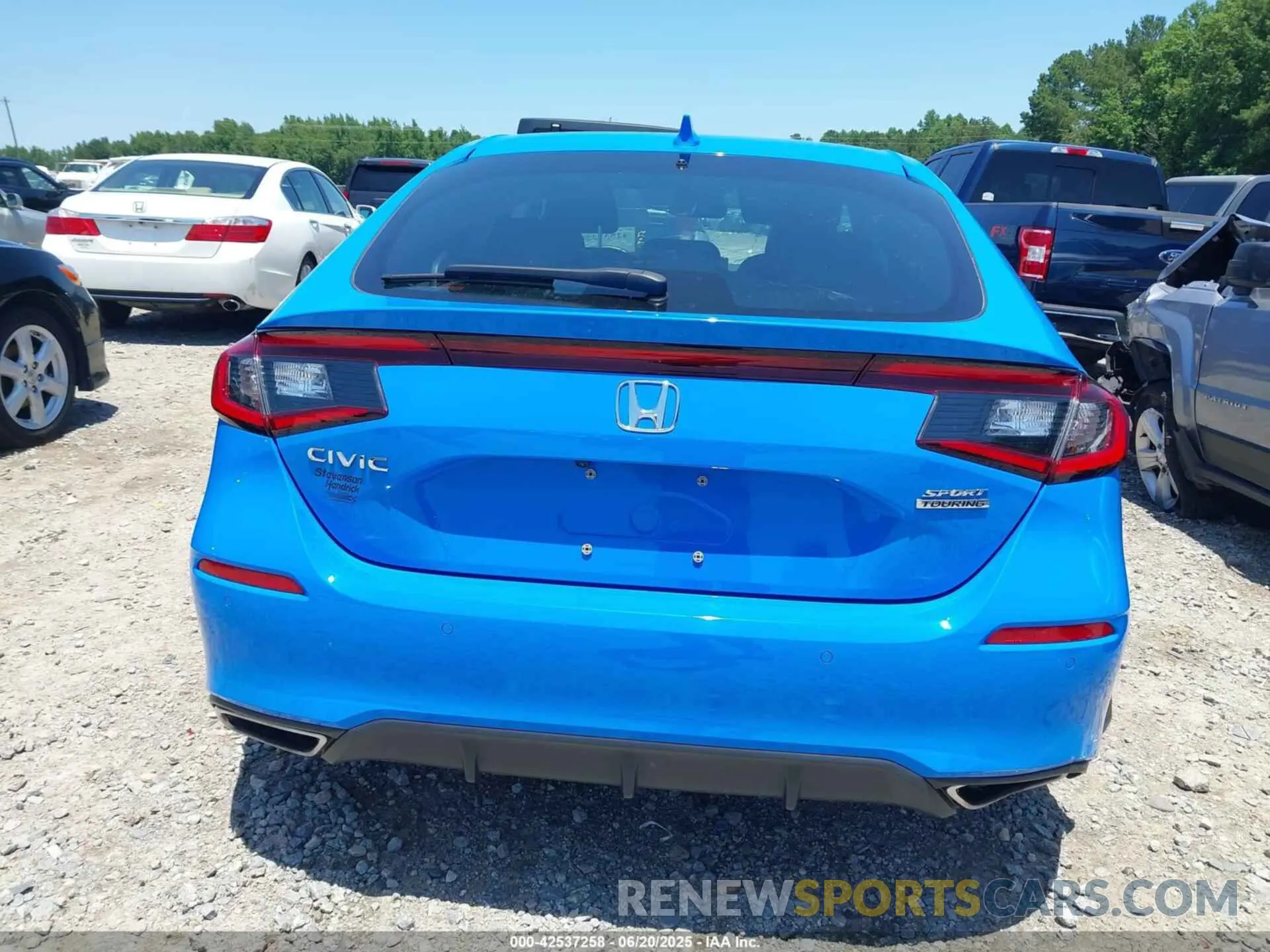 17 fotografías del automóvil dañado 19XFL1H87NE023582 HONDA CIVIC 2022