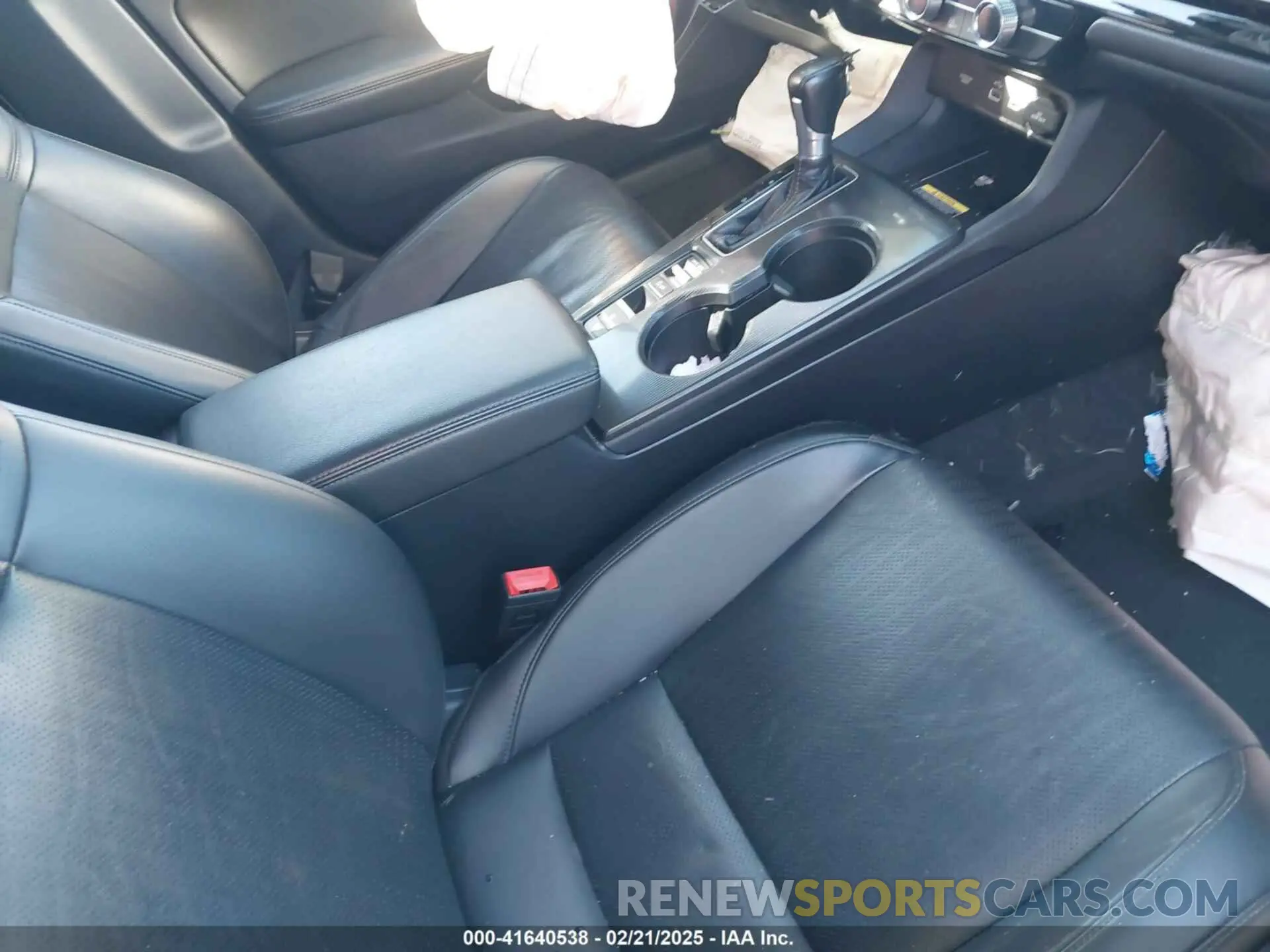 5 fotografías del automóvil dañado 19XFL1H89NE001521 HONDA CIVIC 2022