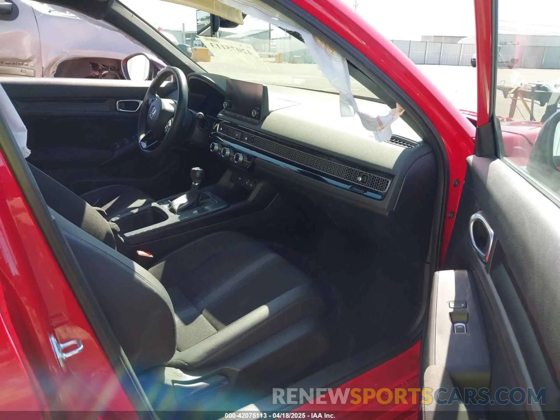 5 fotografías del automóvil dañado 19XFL2G83NE006687 HONDA CIVIC 2022