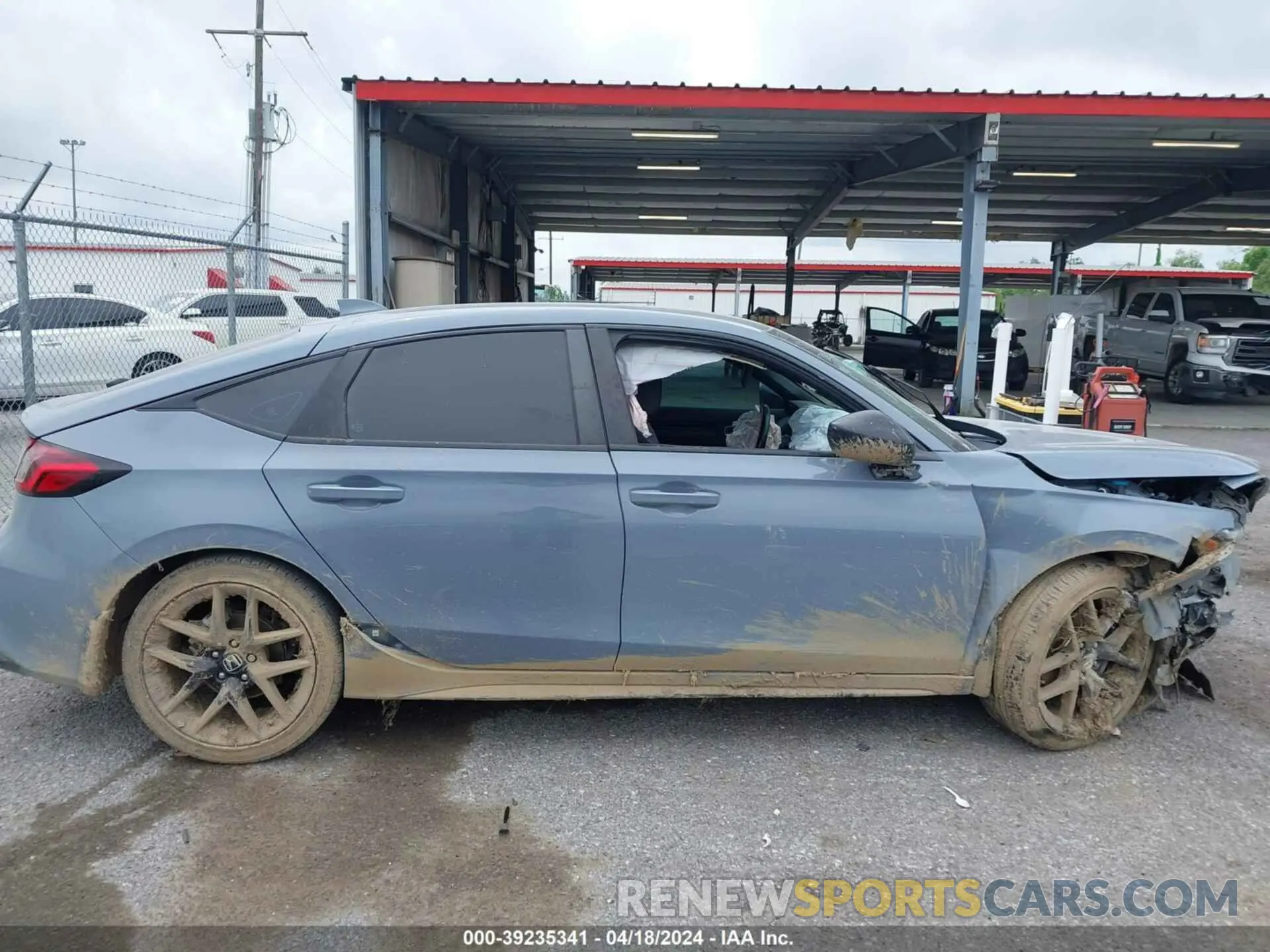 12 fotografías del automóvil dañado 19XFL2H84NE000055 HONDA CIVIC 2022