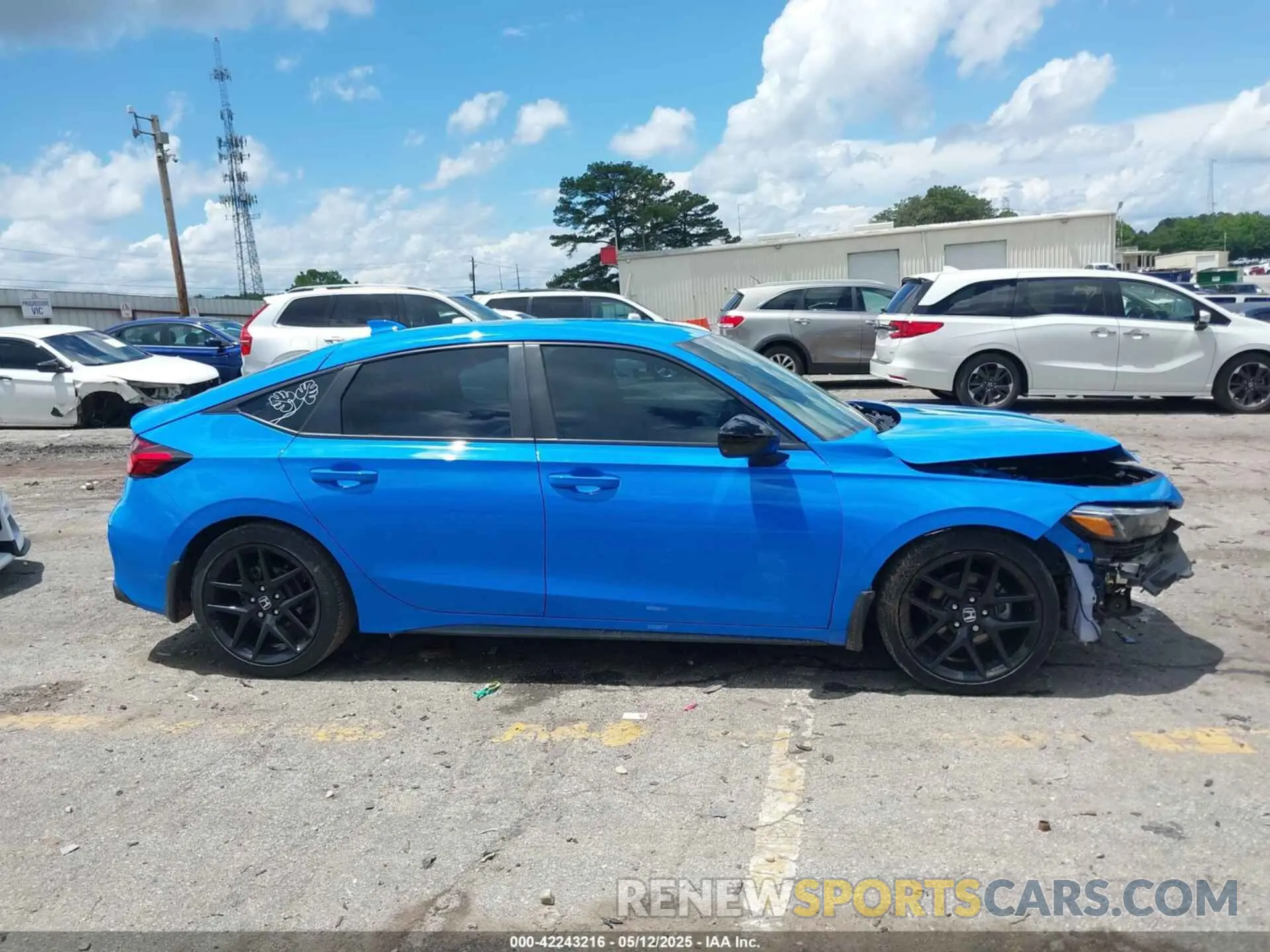 13 fotografías del automóvil dañado 19XFL2H84NE008317 HONDA CIVIC 2022