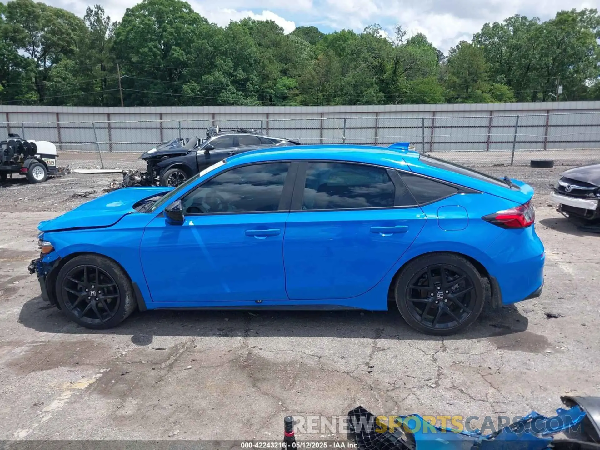 14 fotografías del automóvil dañado 19XFL2H84NE008317 HONDA CIVIC 2022