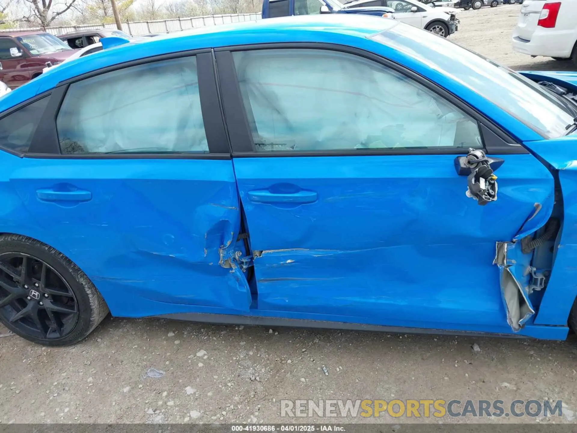 13 fotografías del automóvil dañado 19XFL2H84NE010021 HONDA CIVIC 2022