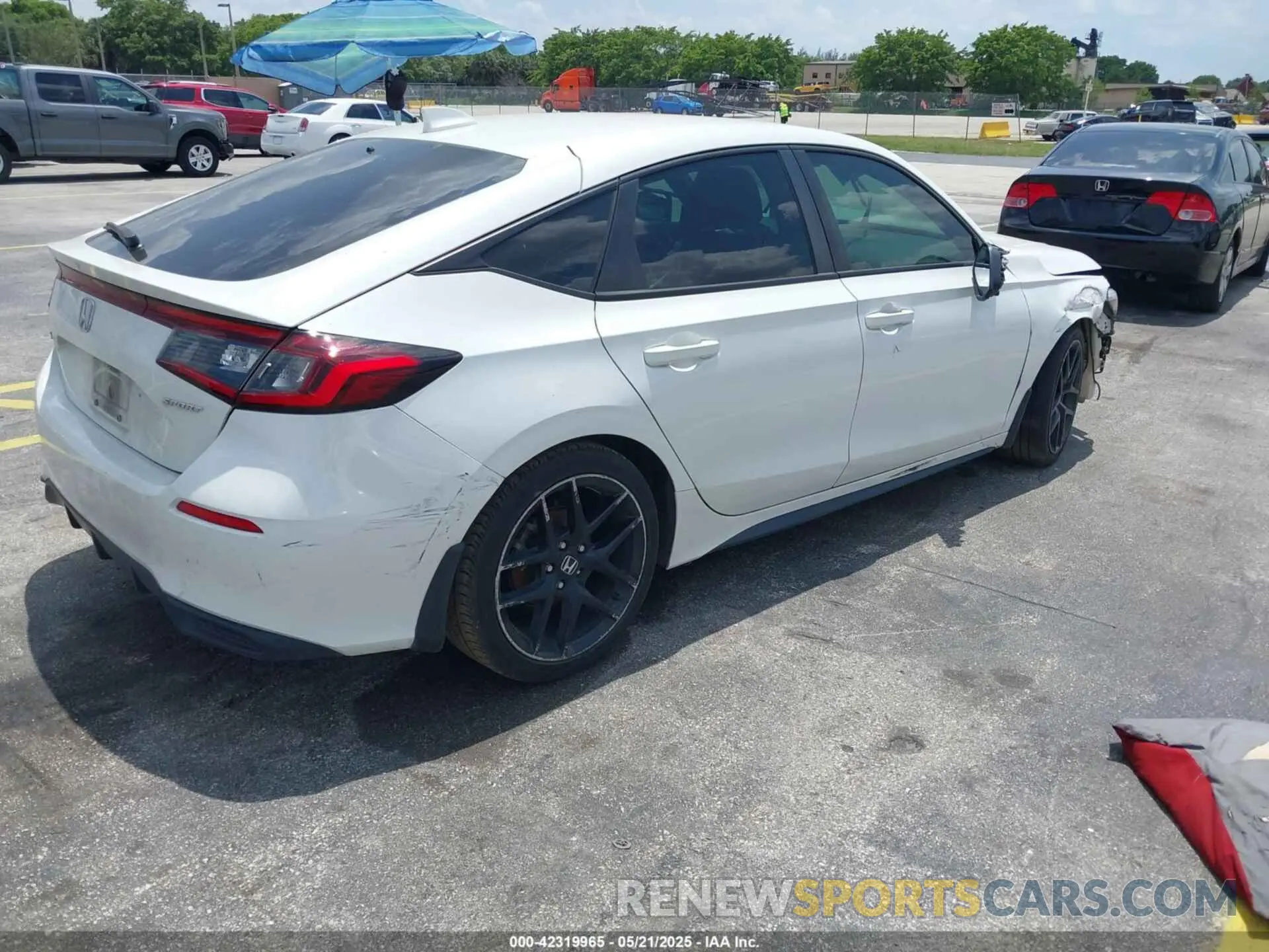 4 fotografías del automóvil dañado 19XFL2H85NE018788 HONDA CIVIC 2022