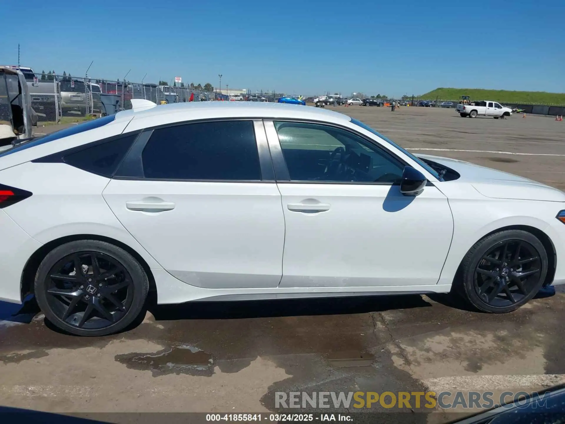 13 fotografías del automóvil dañado 19XFL2H87NE015973 HONDA CIVIC 2022