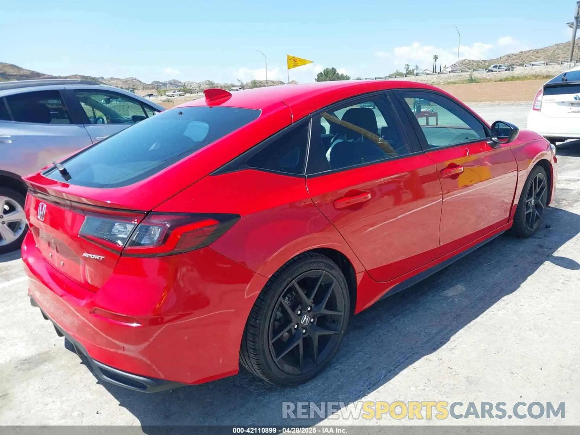4 fotografías del automóvil dañado 19XFL2H88NE004853 HONDA CIVIC 2022
