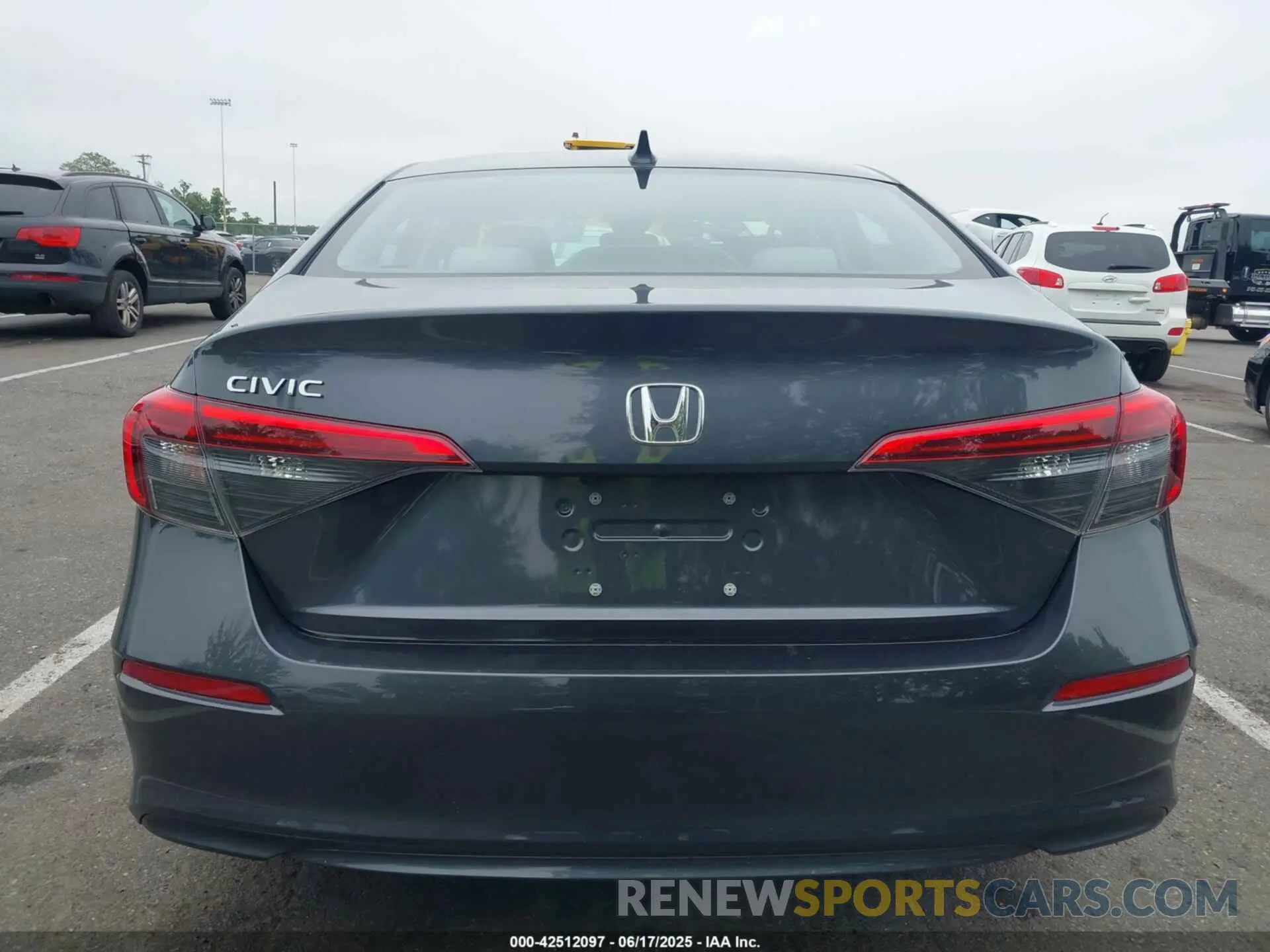 16 fotografías del automóvil dañado 2HGFE1F73NH315899 HONDA CIVIC 2022