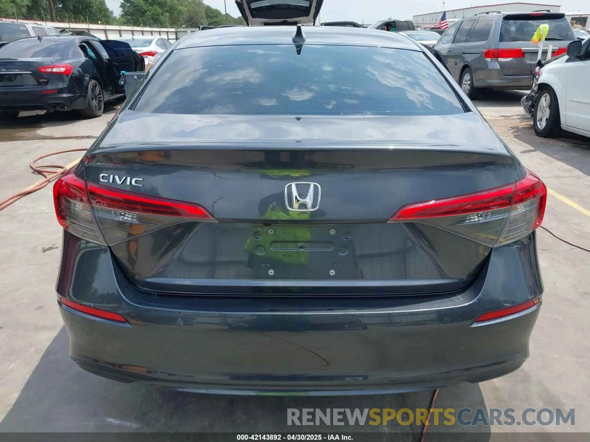 17 fotografías del automóvil dañado 2HGFE1F76NH319493 HONDA CIVIC 2022